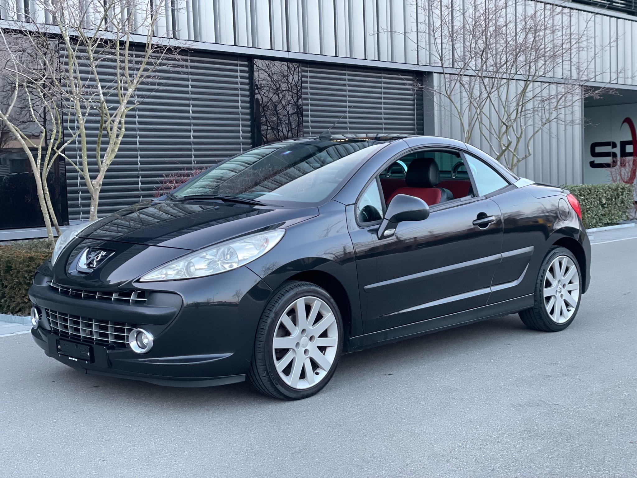 PEUGEOT 207 CC 1.6 HDI Sport