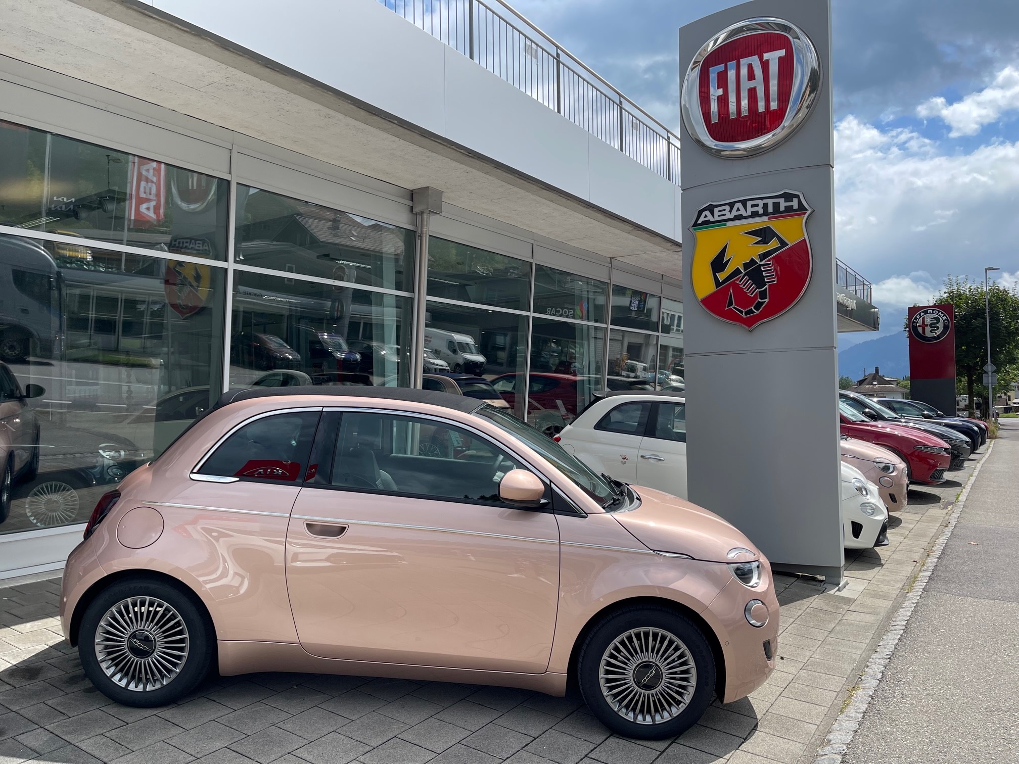 FIAT 500 C electric 87 kW Swiss Edition - 3.9% Leasing