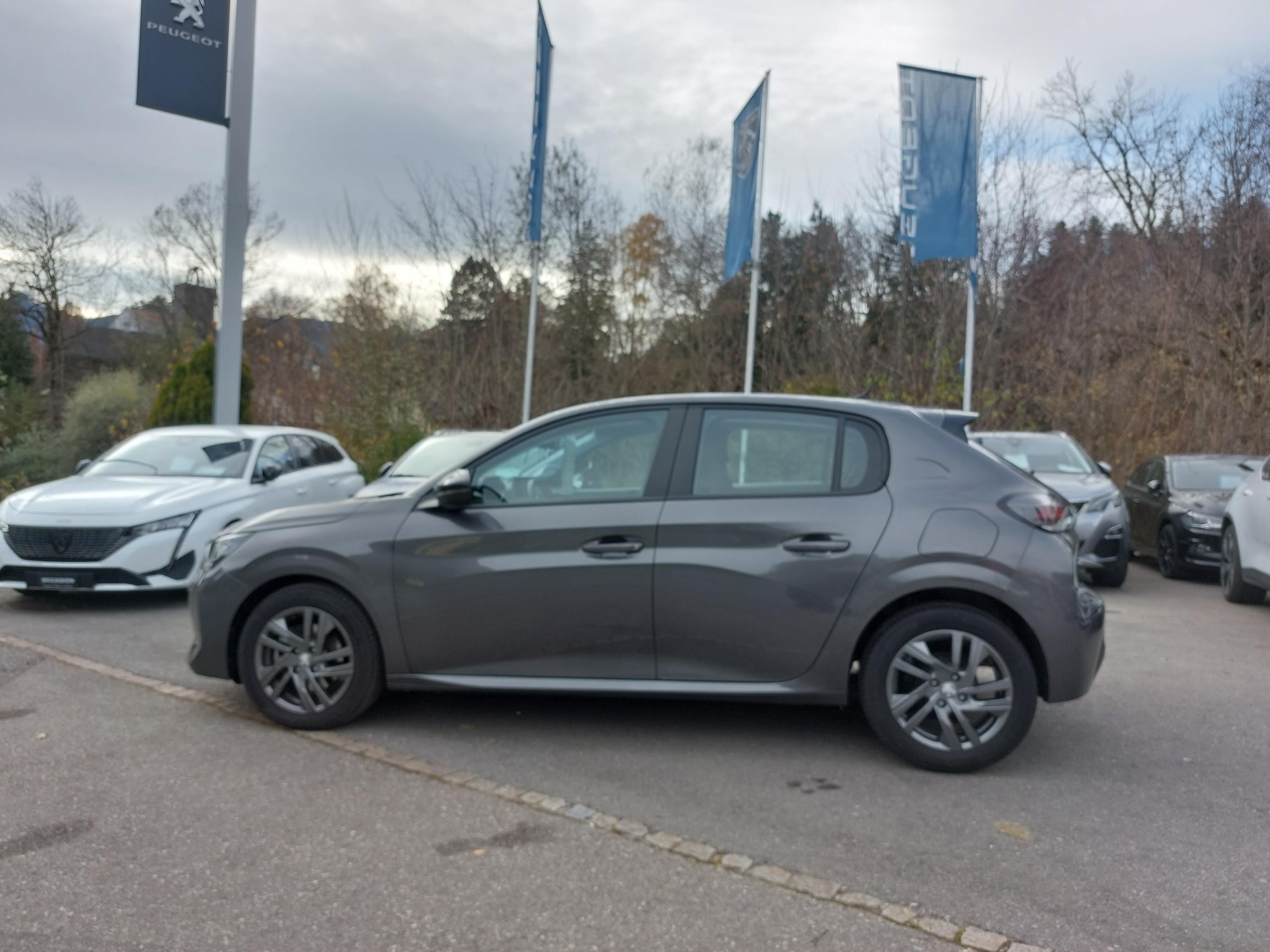 PEUGEOT 208 1.2 PureTech Allure Pack