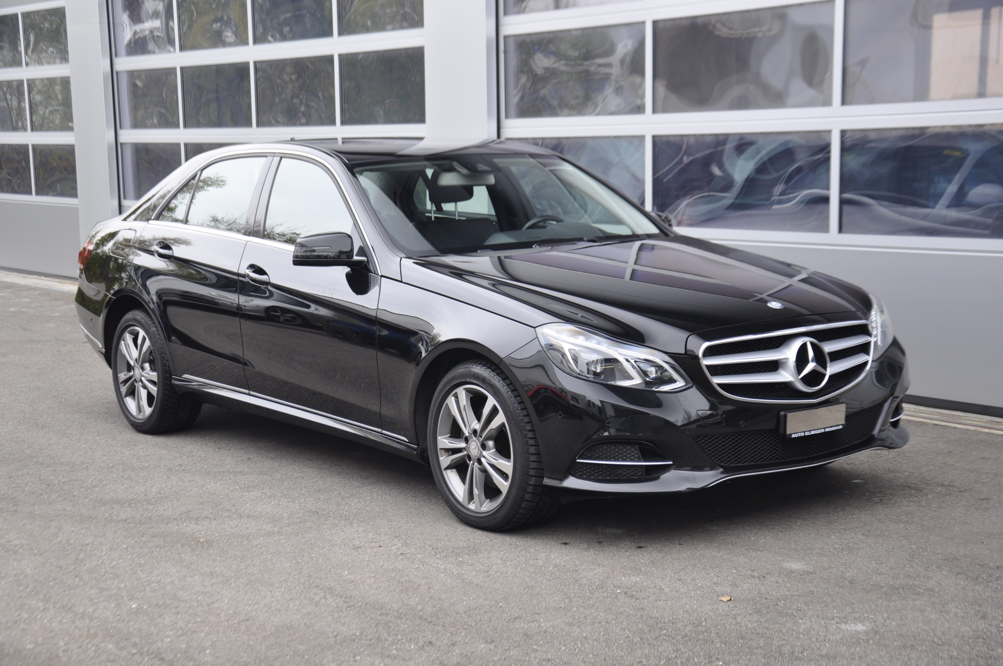 MERCEDES-BENZ E 250 BlueTEC Avantgarde 4Matic 7G-Tronic