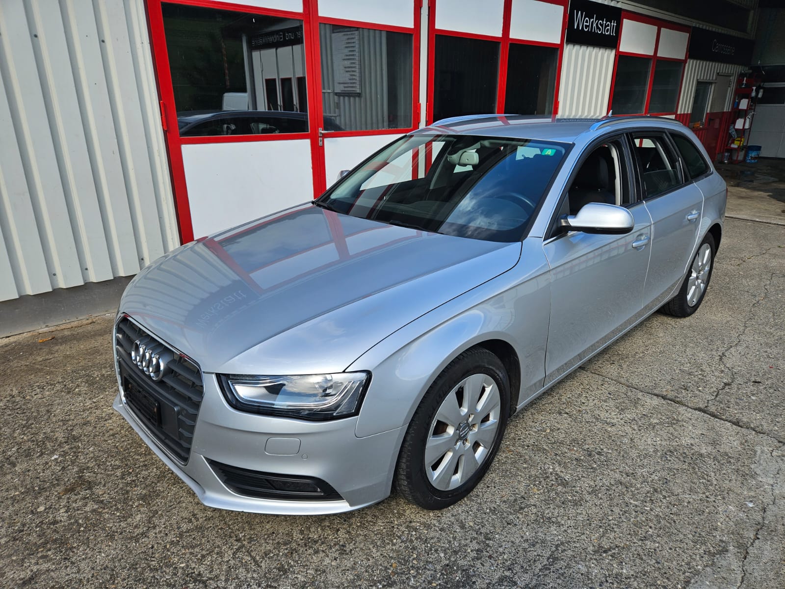 AUDI A4 Avant 3.0 TDI quattro S-tronic