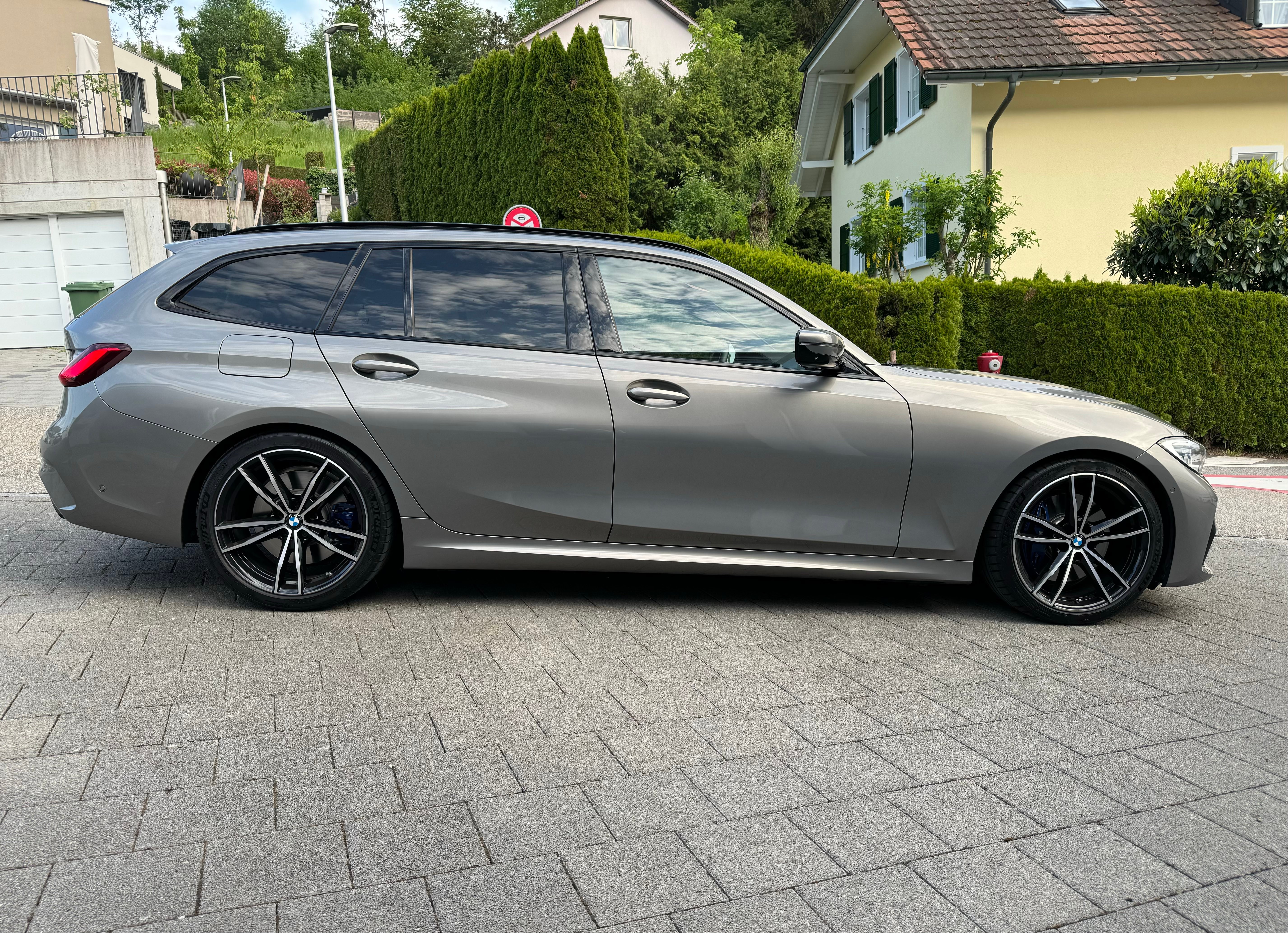 BMW 330i Touring xDrive Steptronic M Sport