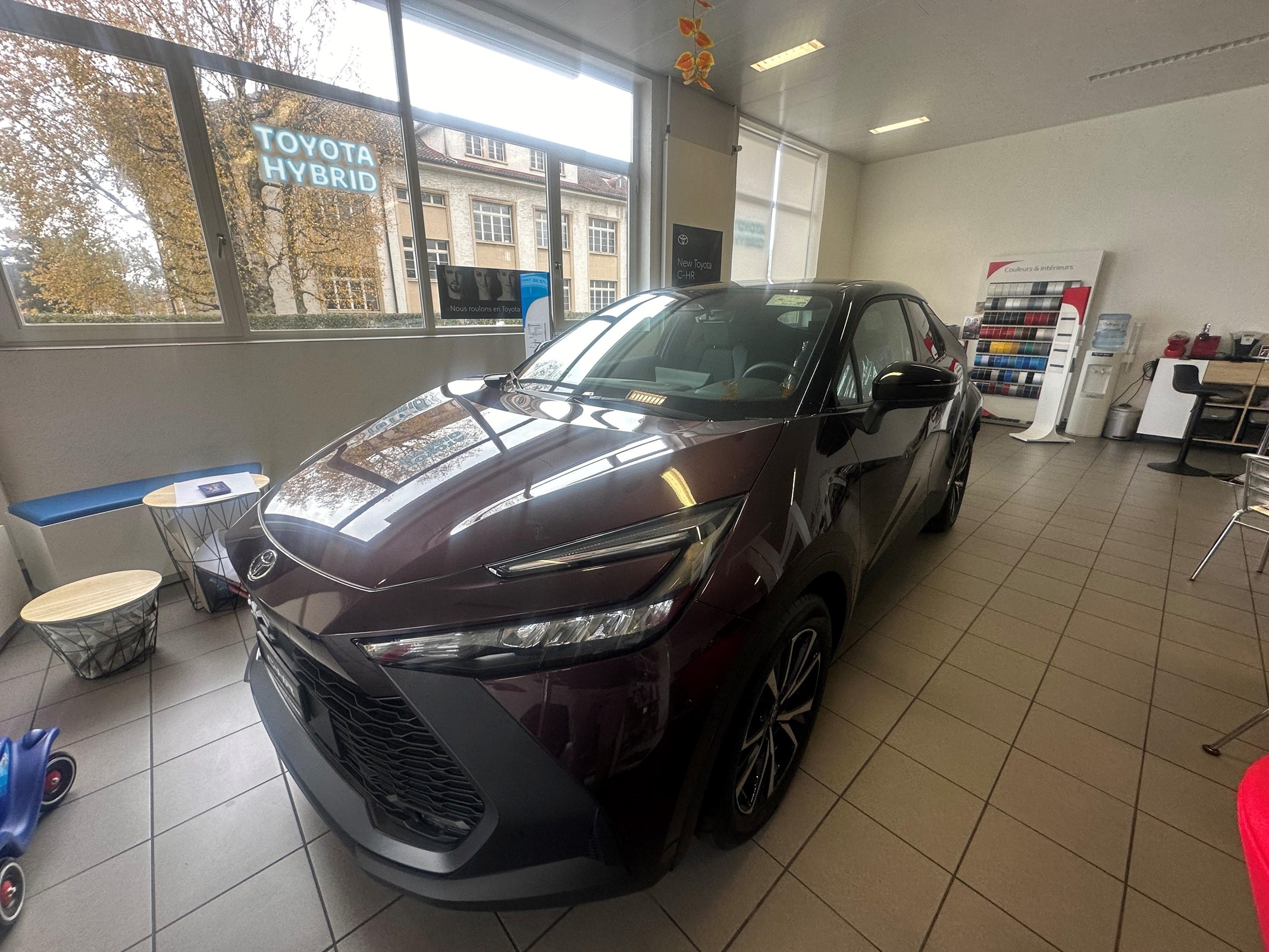 TOYOTA C-HR 2.0 HEV Trend 4x4