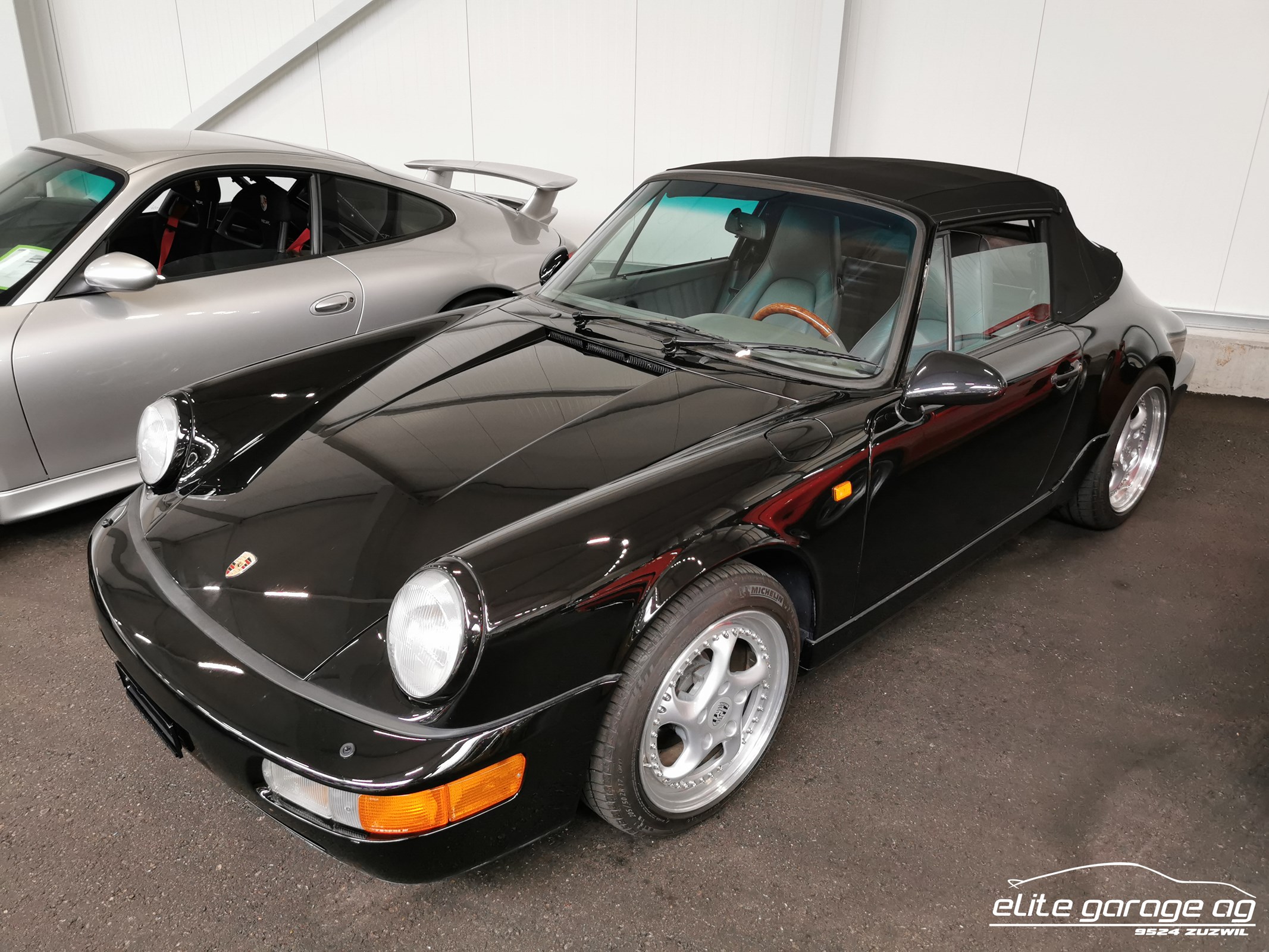 PORSCHE 911 Carrera 2 Cabrio