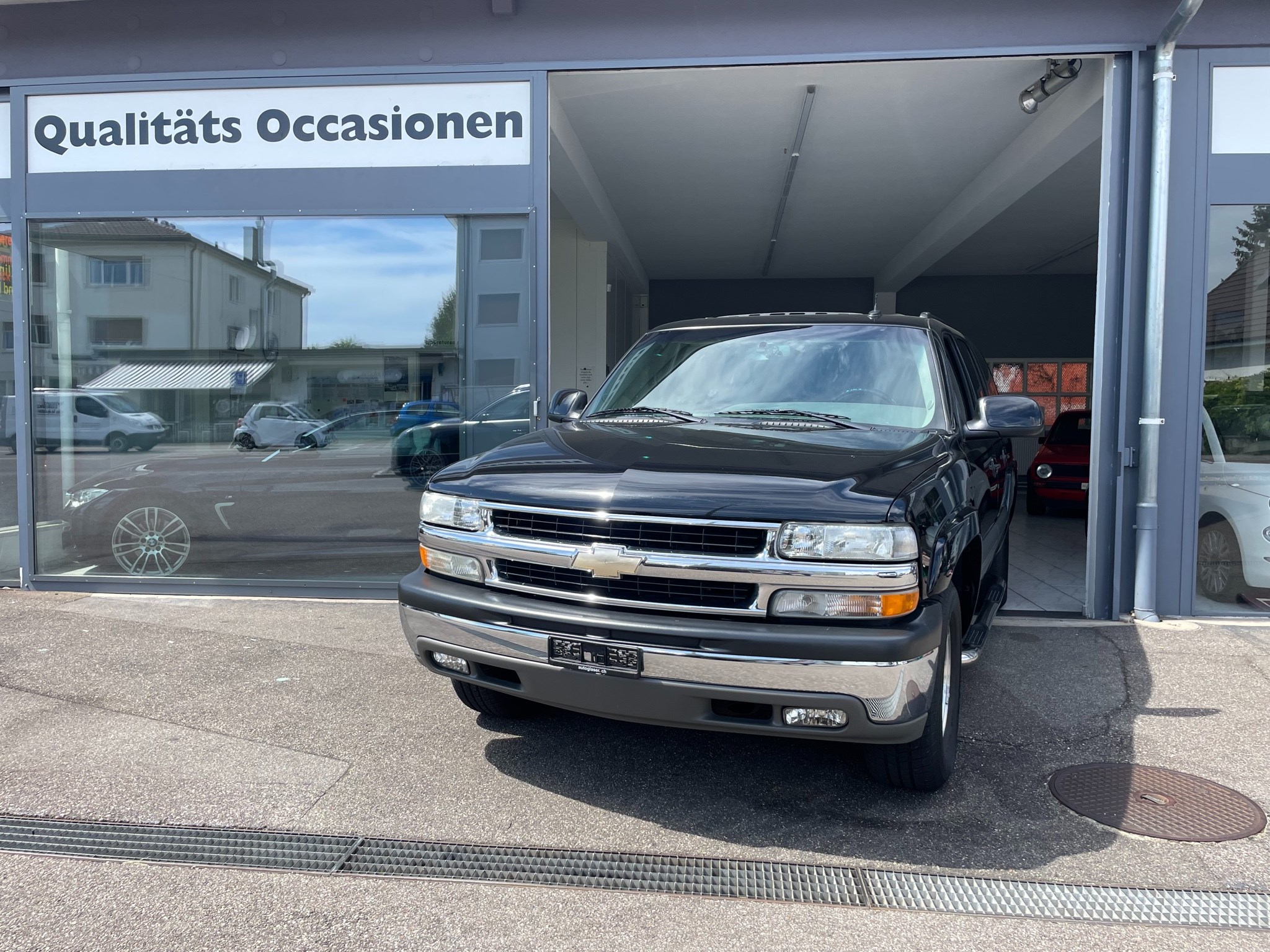 CHEVROLET Suburban 5.3 LT 8 Plätzer