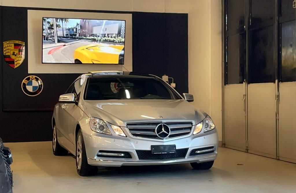 MERCEDES-BENZ E 250 CGI BlueEfficiency 7G-Tronic