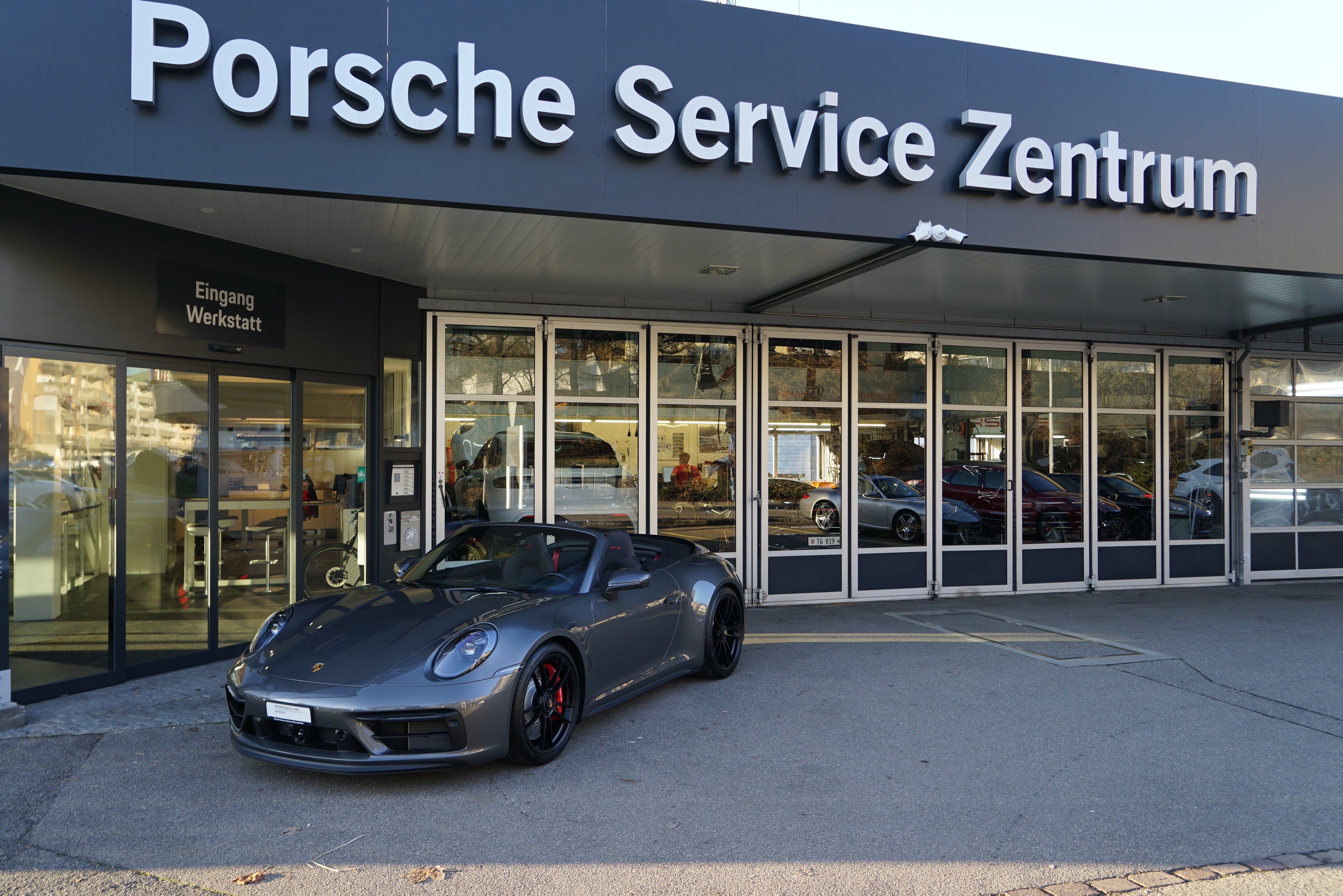 PORSCHE 911 Carrera 4 GTS Cabriolet PDK