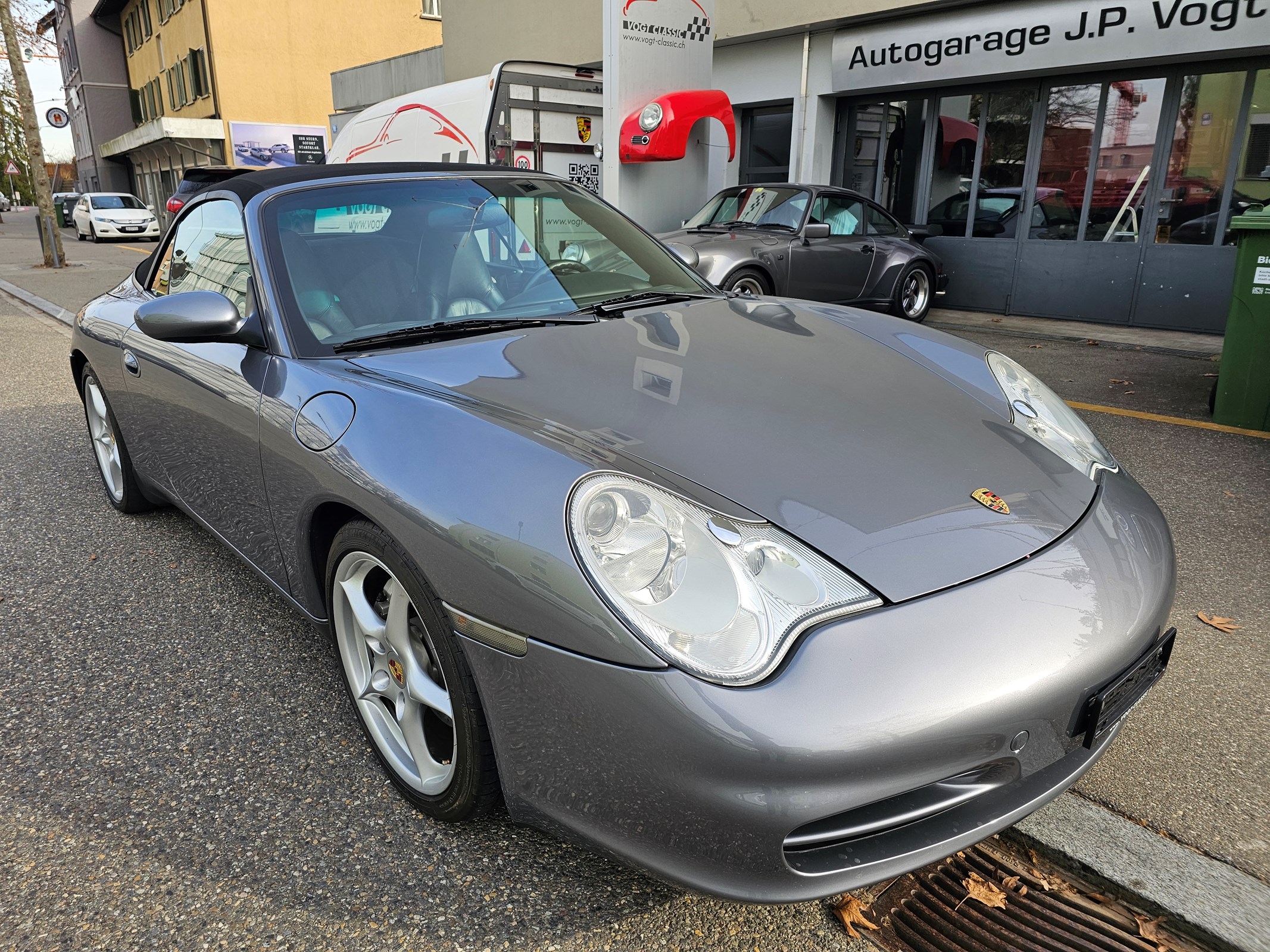 PORSCHE 911 Carrera 4 Cabrio