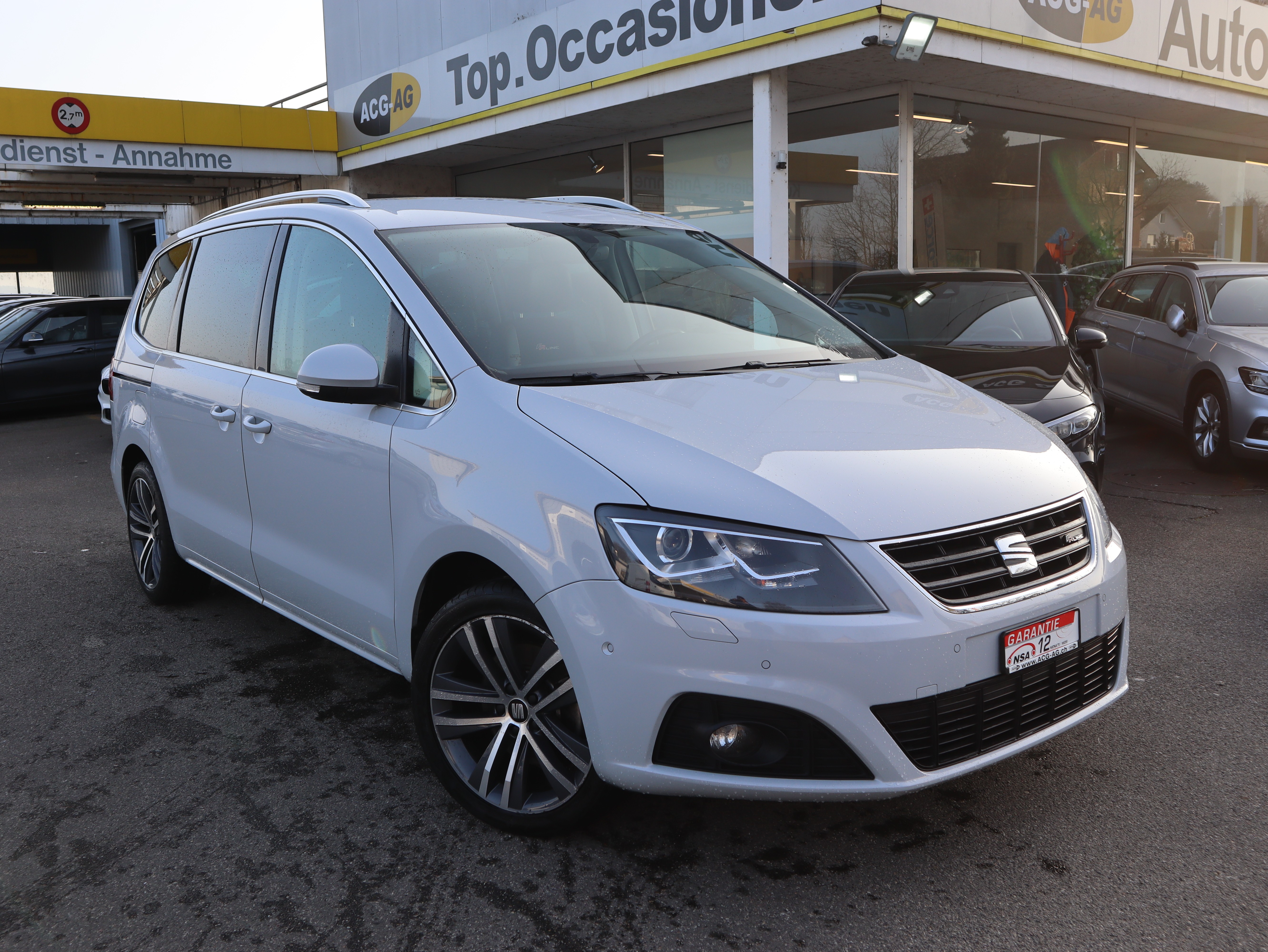 SEAT Alhambra 2.0 TDI FR Line DSG ** Leder-Alcantara ** 7-Plätzer ** Navi mit RF-kamera ** Anhängervorrichtung **