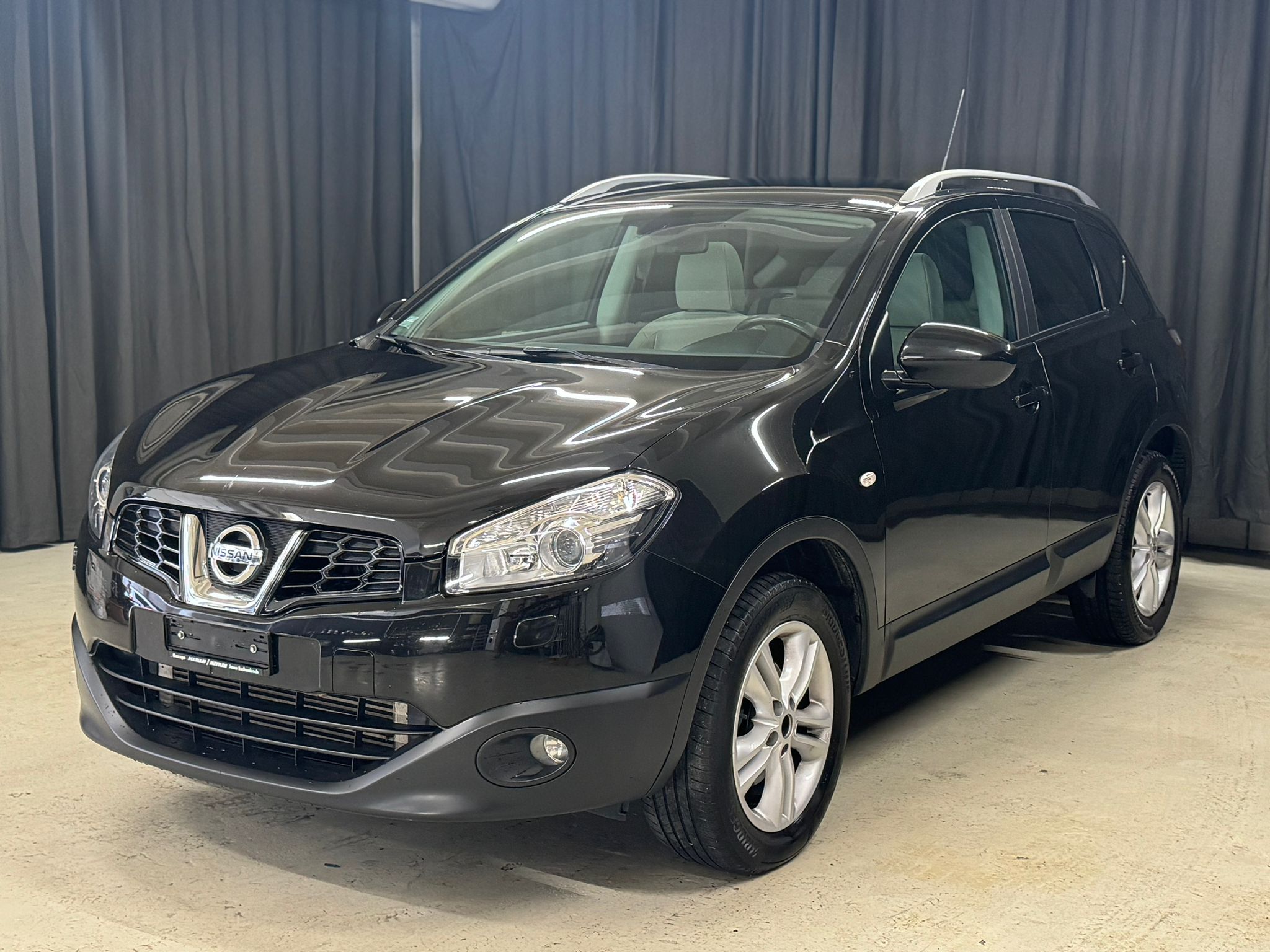 NISSAN Qashqai 2.0 dCi 4WD tekna Automatic