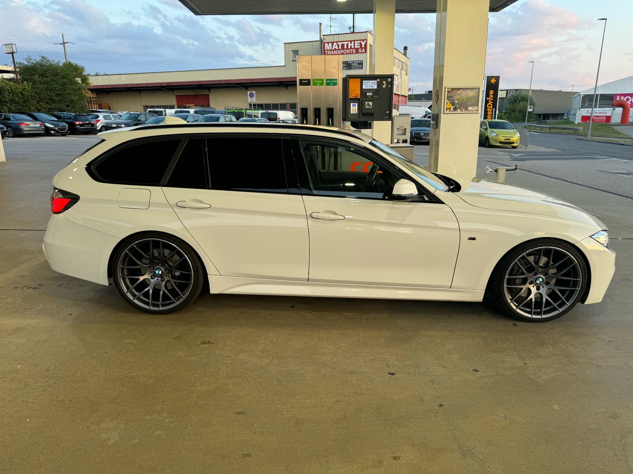 BMW 335i xDrive Touring Steptronic