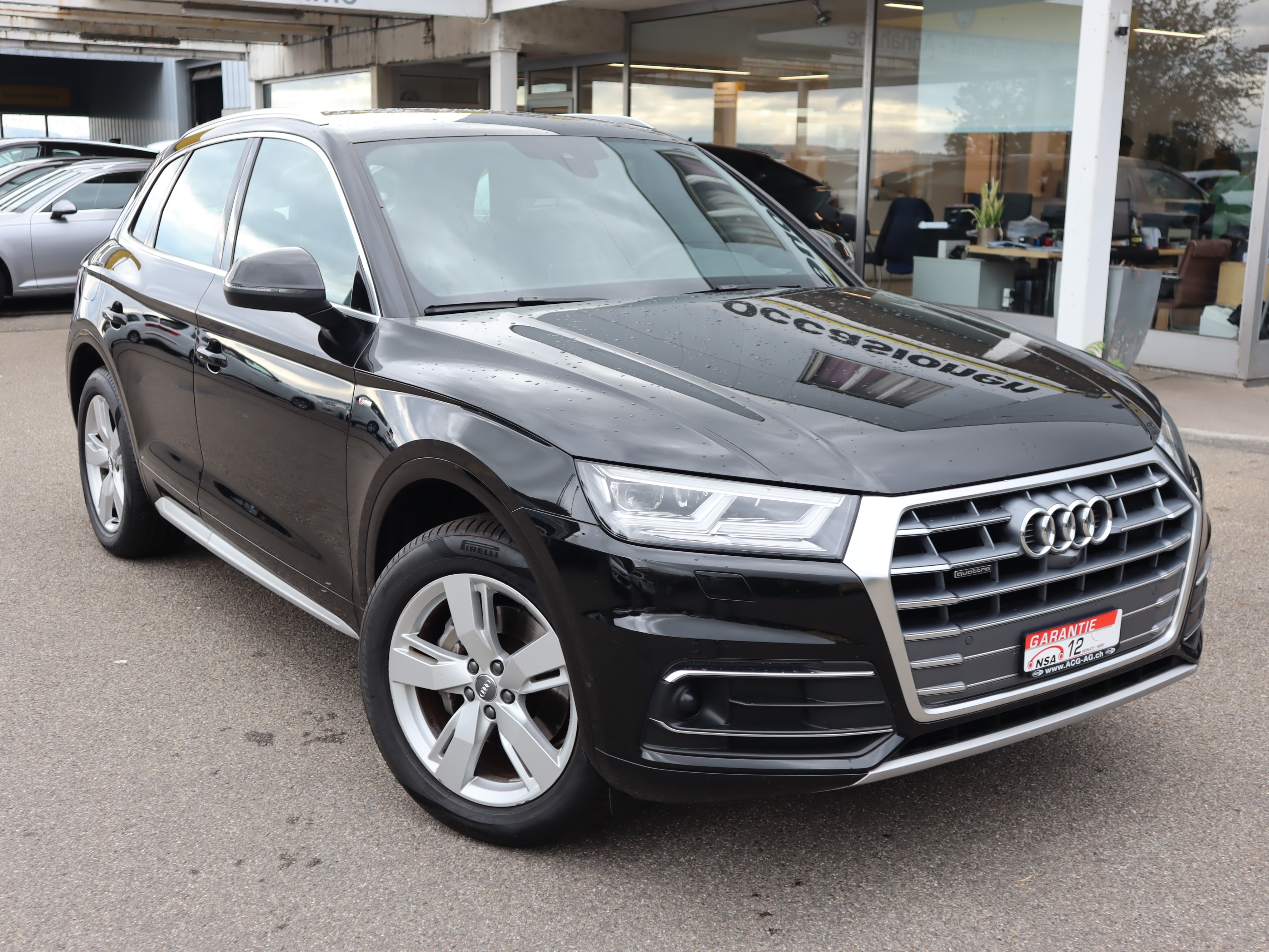 AUDI AUDI Q5 40 TDI Sport quattro S-tronic ** Neus Modell ** Teil-Leder Ausstattung ** Cockpit ** Gr-Navigation **