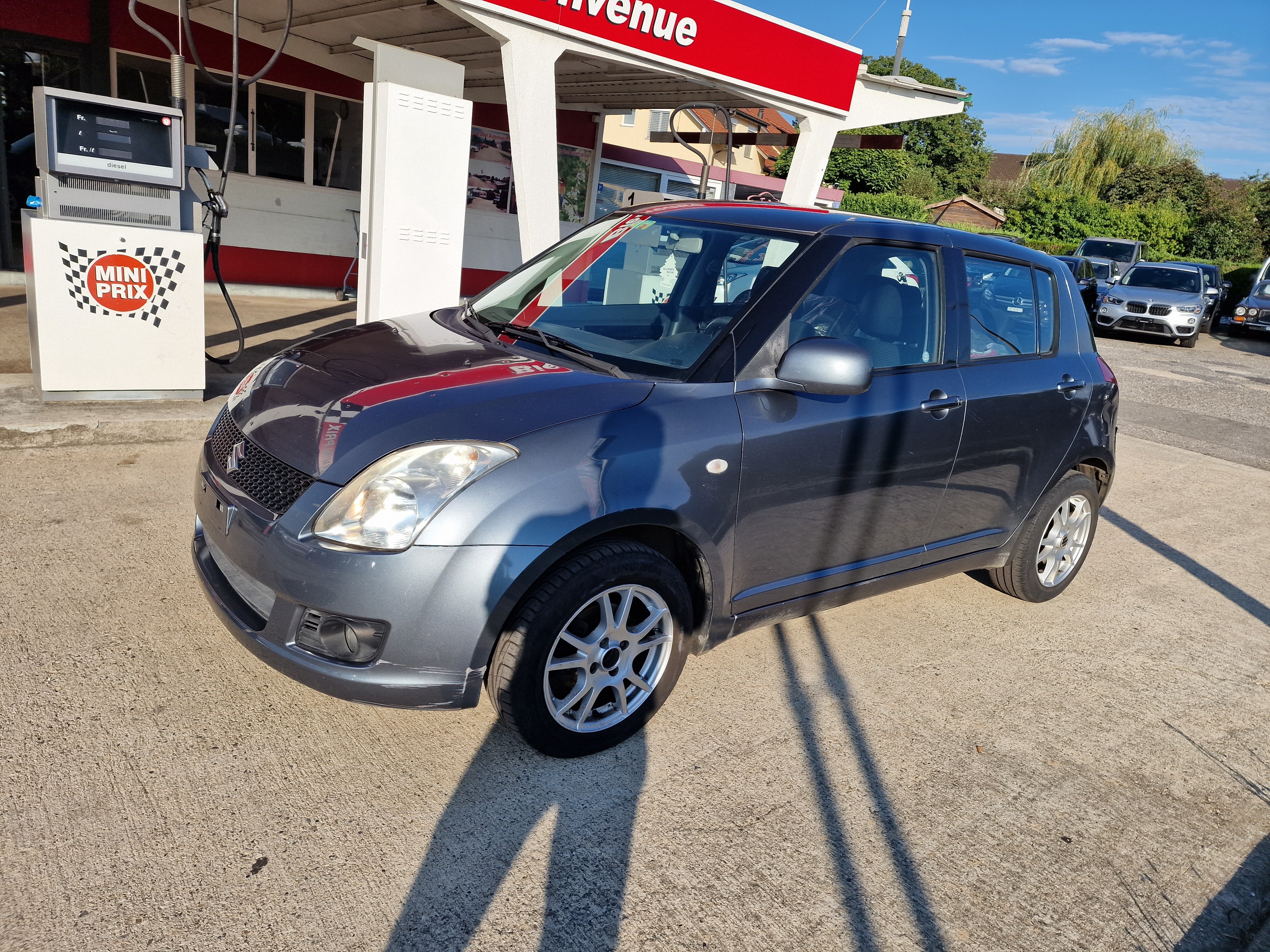 SUZUKI Swift 1.3i 16V GL 4x4