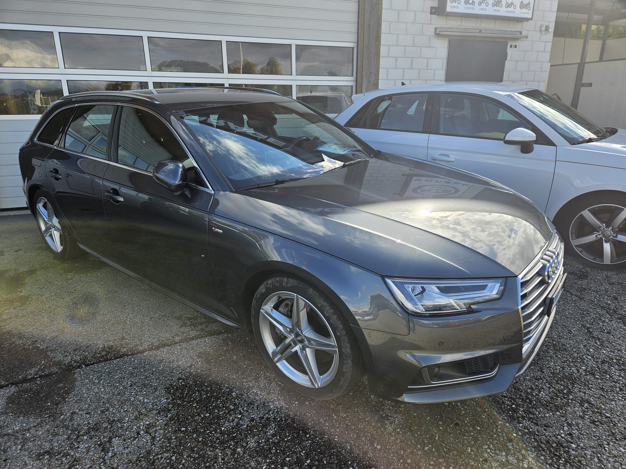 AUDI A4 Avant 2.0 TFSI Sport quattro S-tronic