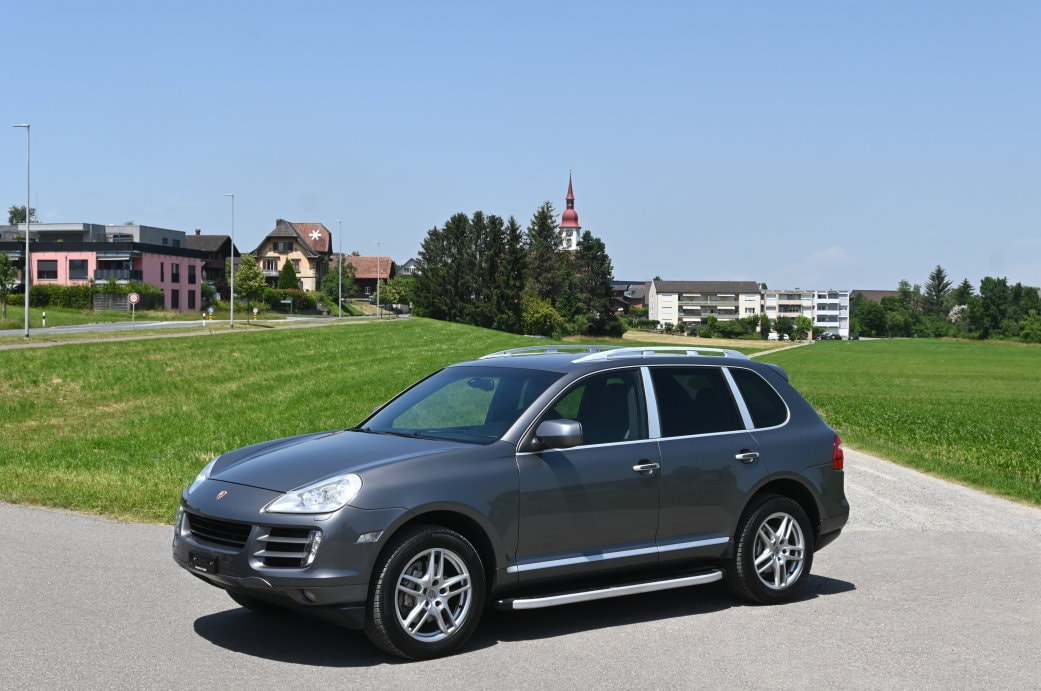 PORSCHE Cayenne S