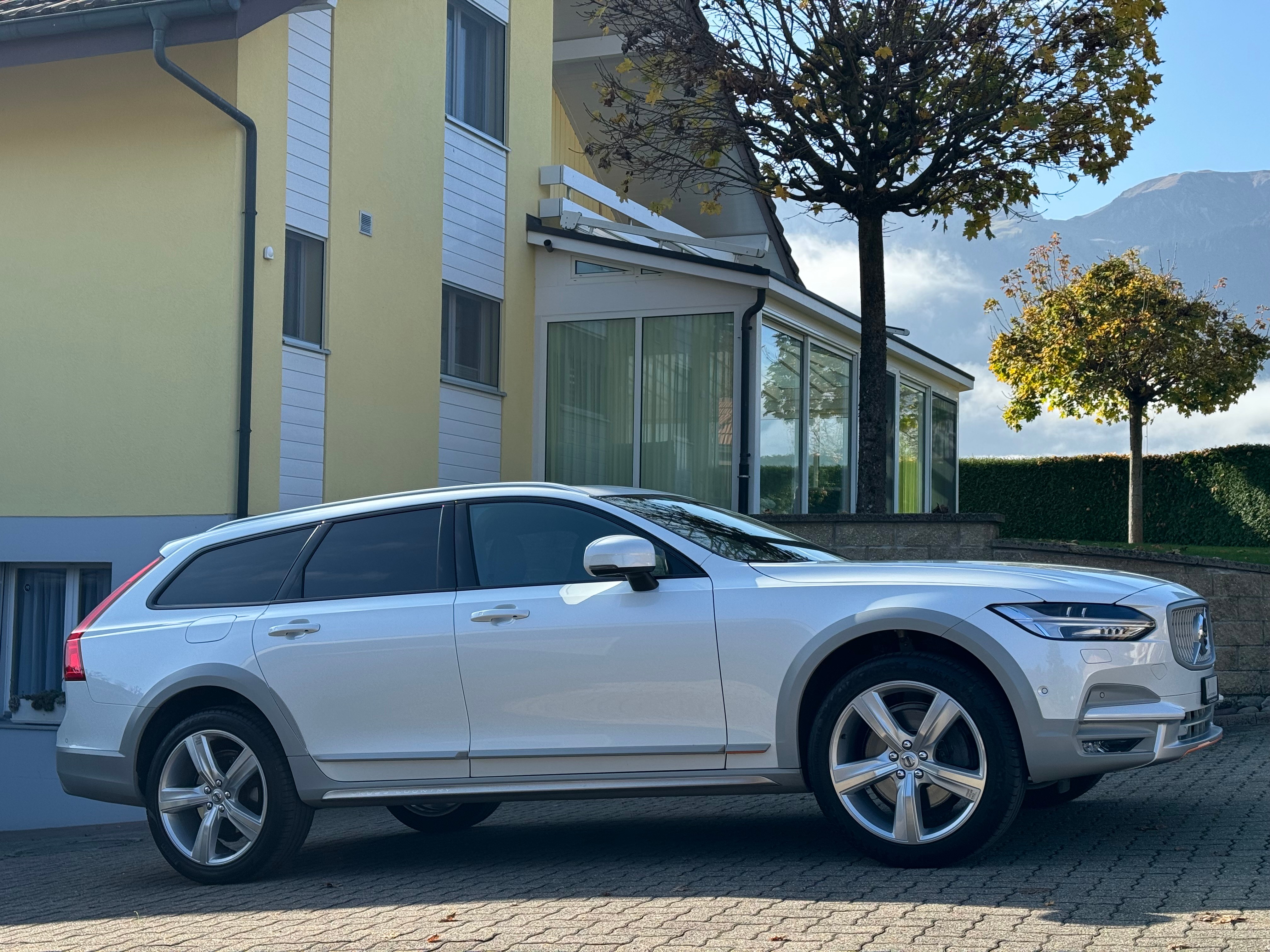 VOLVO V90 Cross Country T6 Ocean Race AWD Geartronic