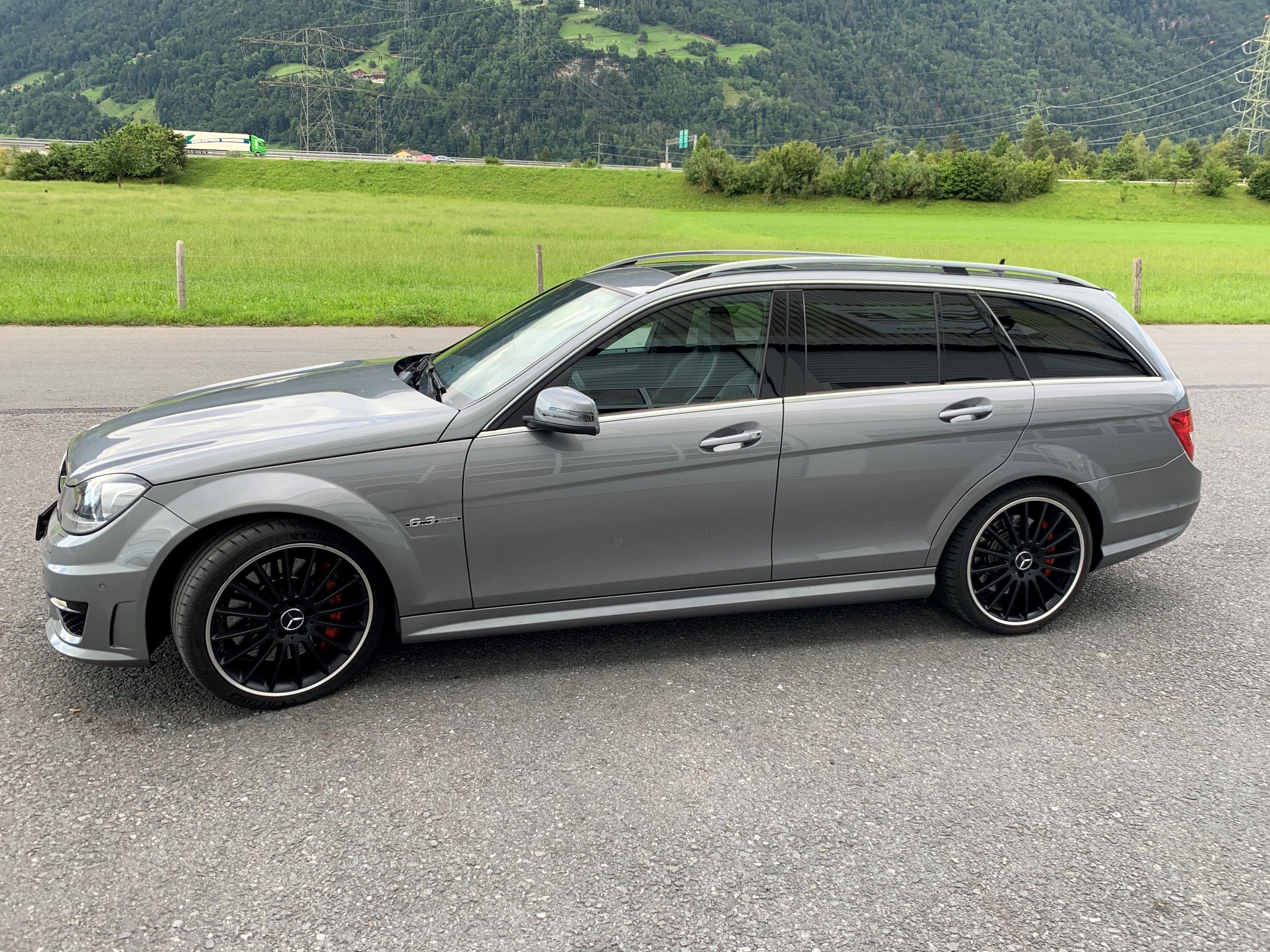 MERCEDES-BENZ C 63 AMG Avantgarde Speedshift MCT