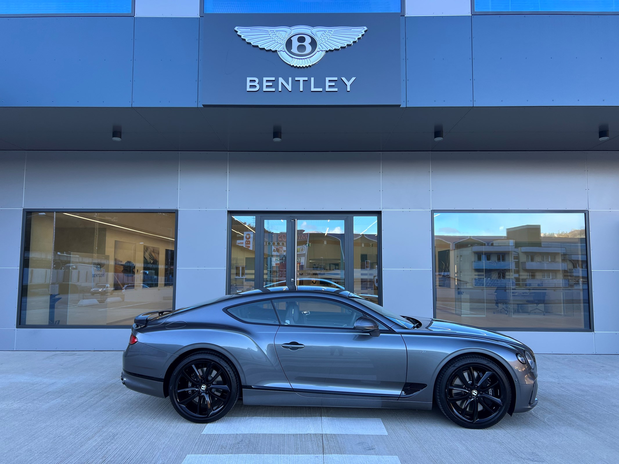 BENTLEY Continental GT 4.0 V8