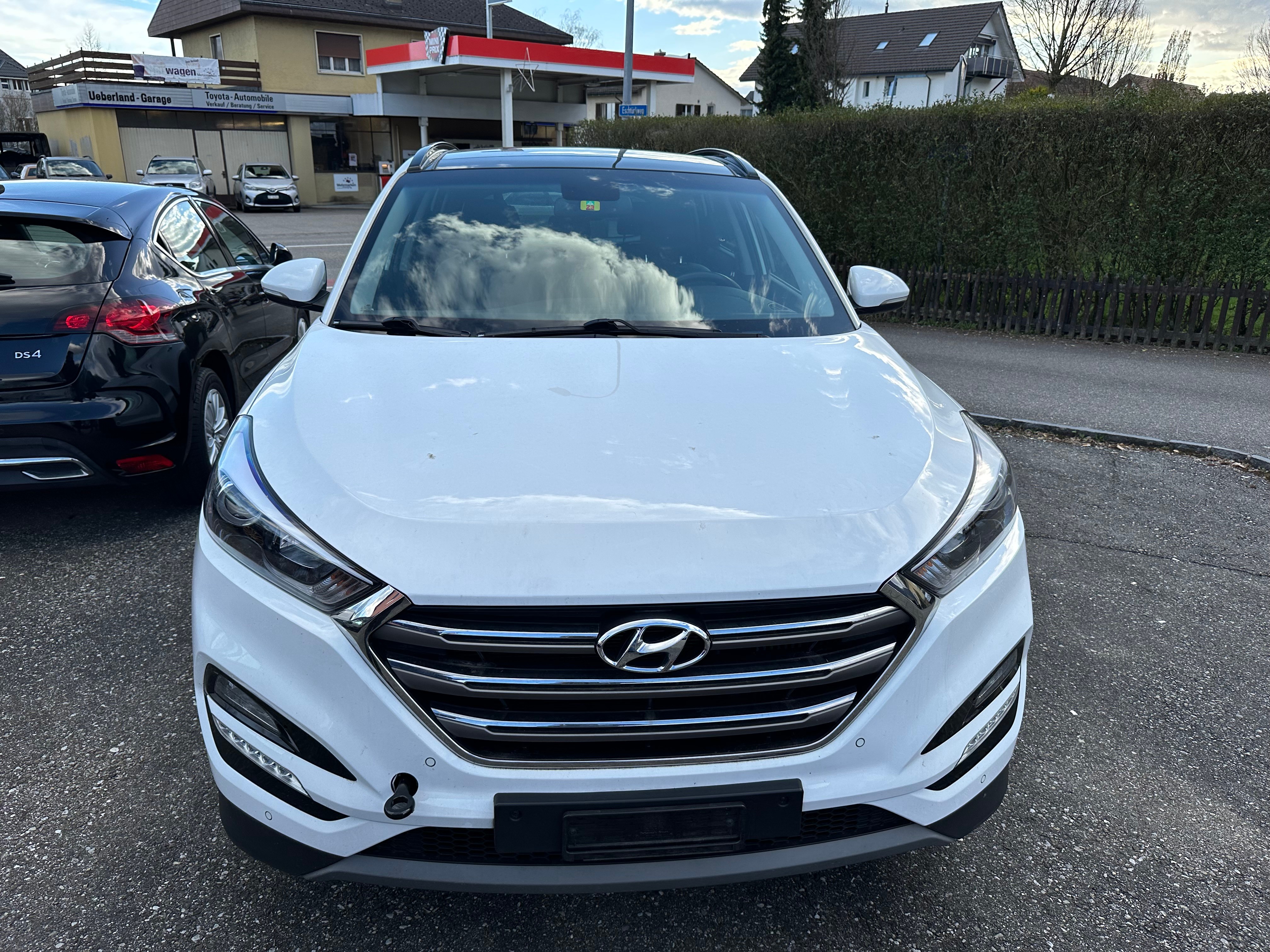 HYUNDAI Tucson 2.0 CRDI exxtra Plus 4WD Automatic