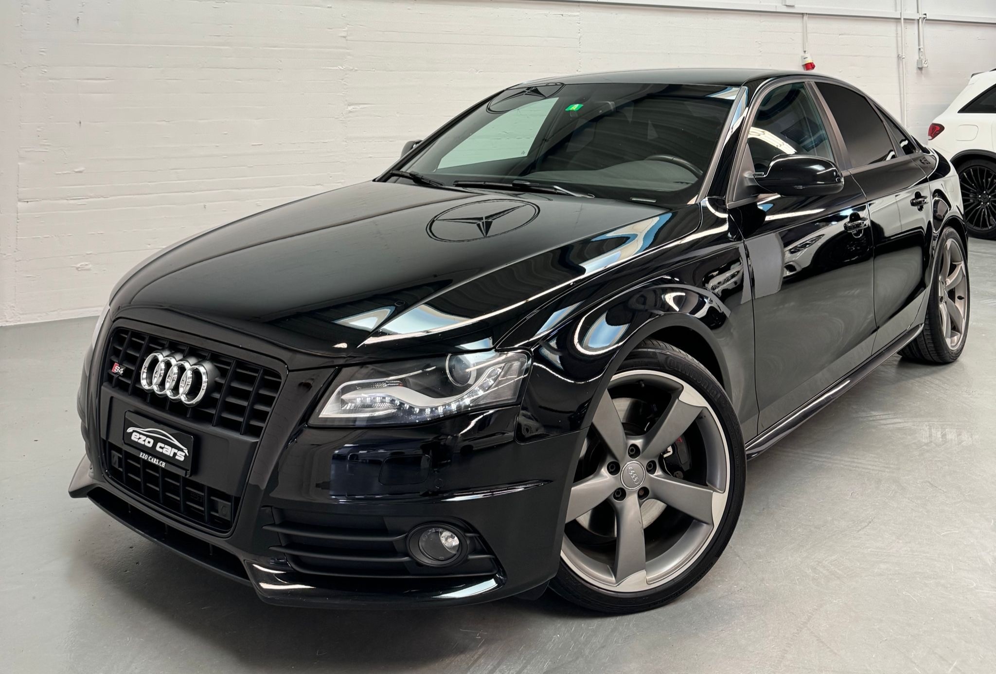 AUDI S4 3.0 TFSI quattro All Black Performance Handschaltung