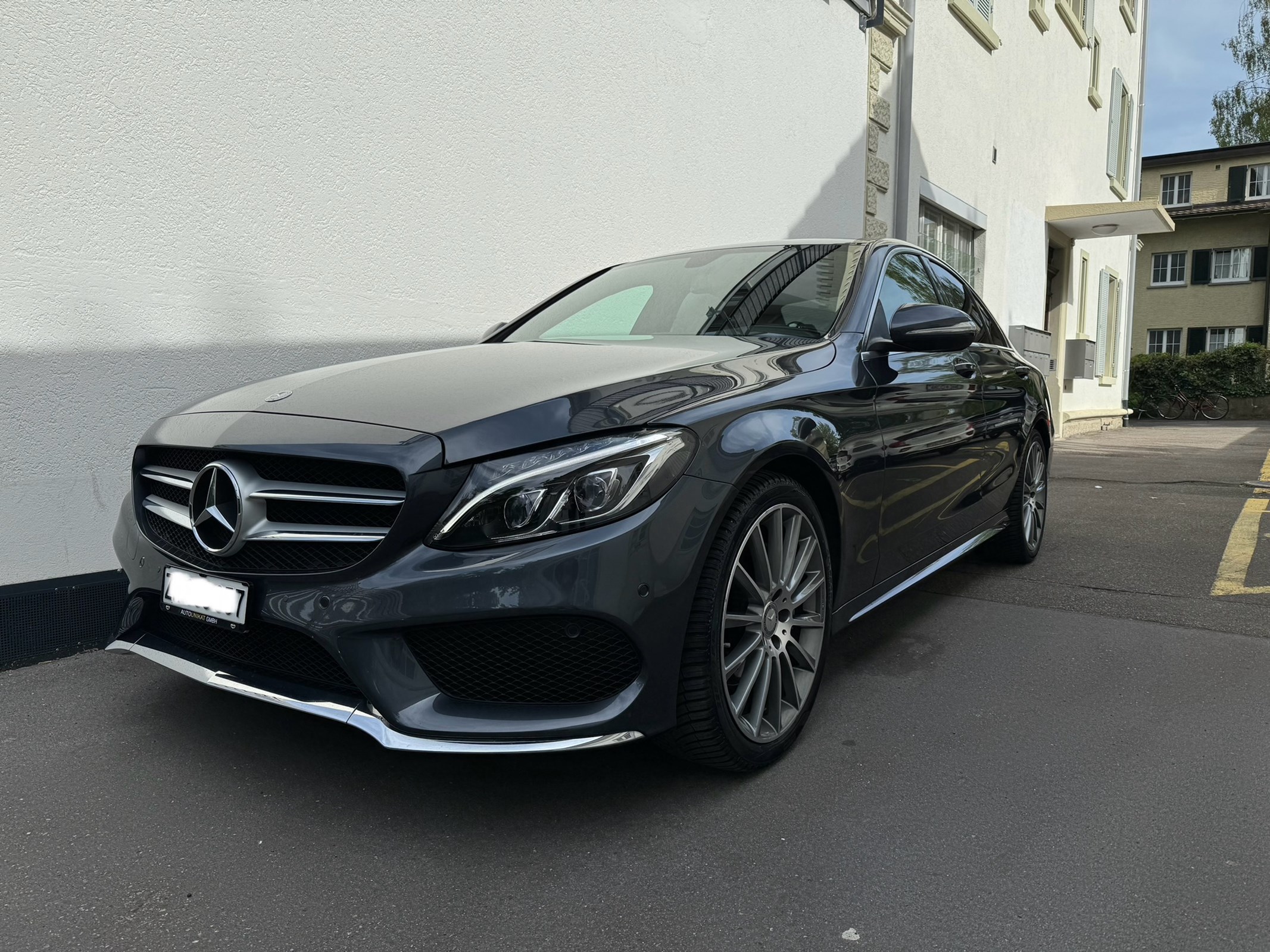 MERCEDES-BENZ C 180 AMG Line 7G-Tronic