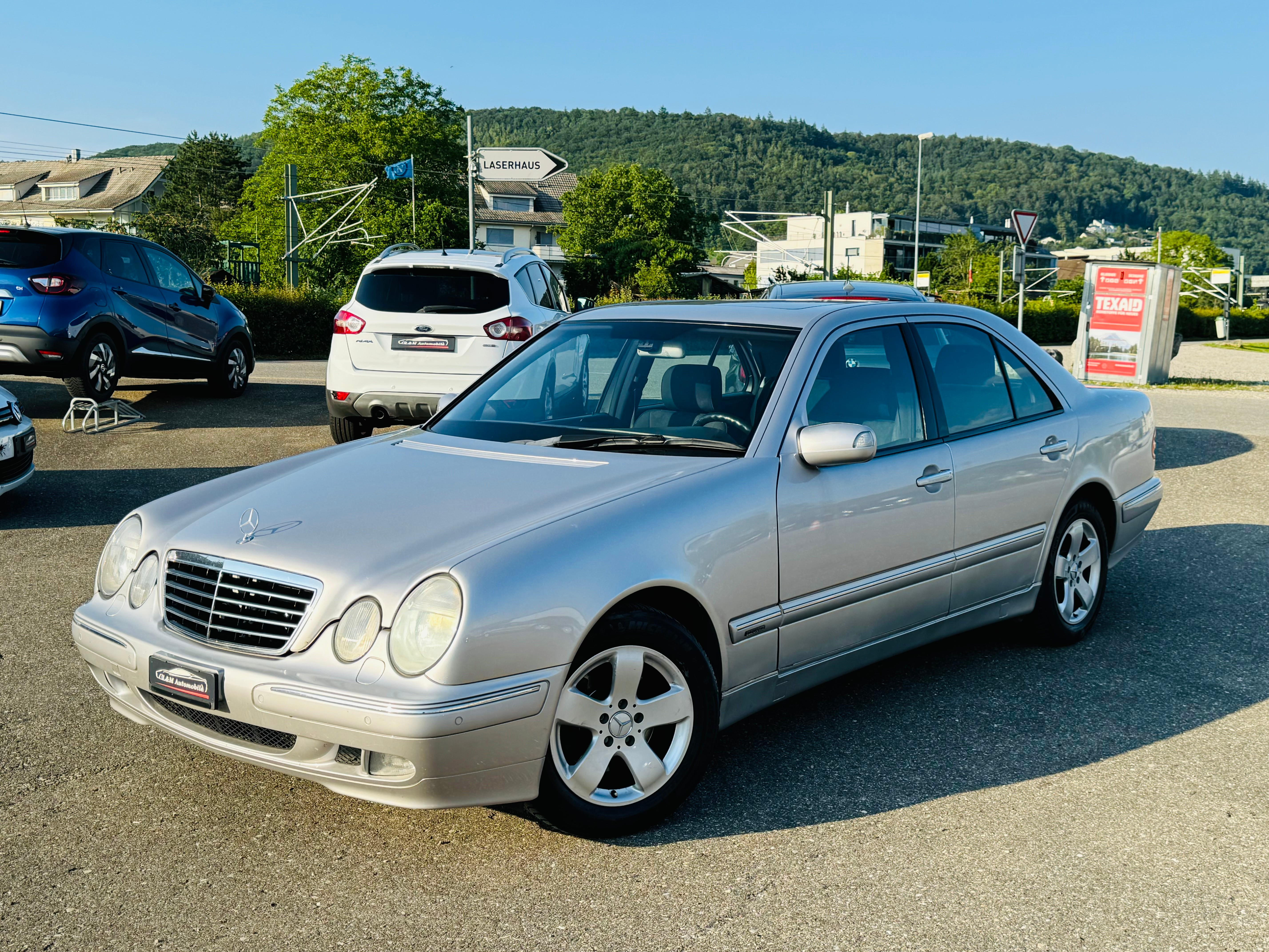 MERCEDES-BENZ E 280 Elégance