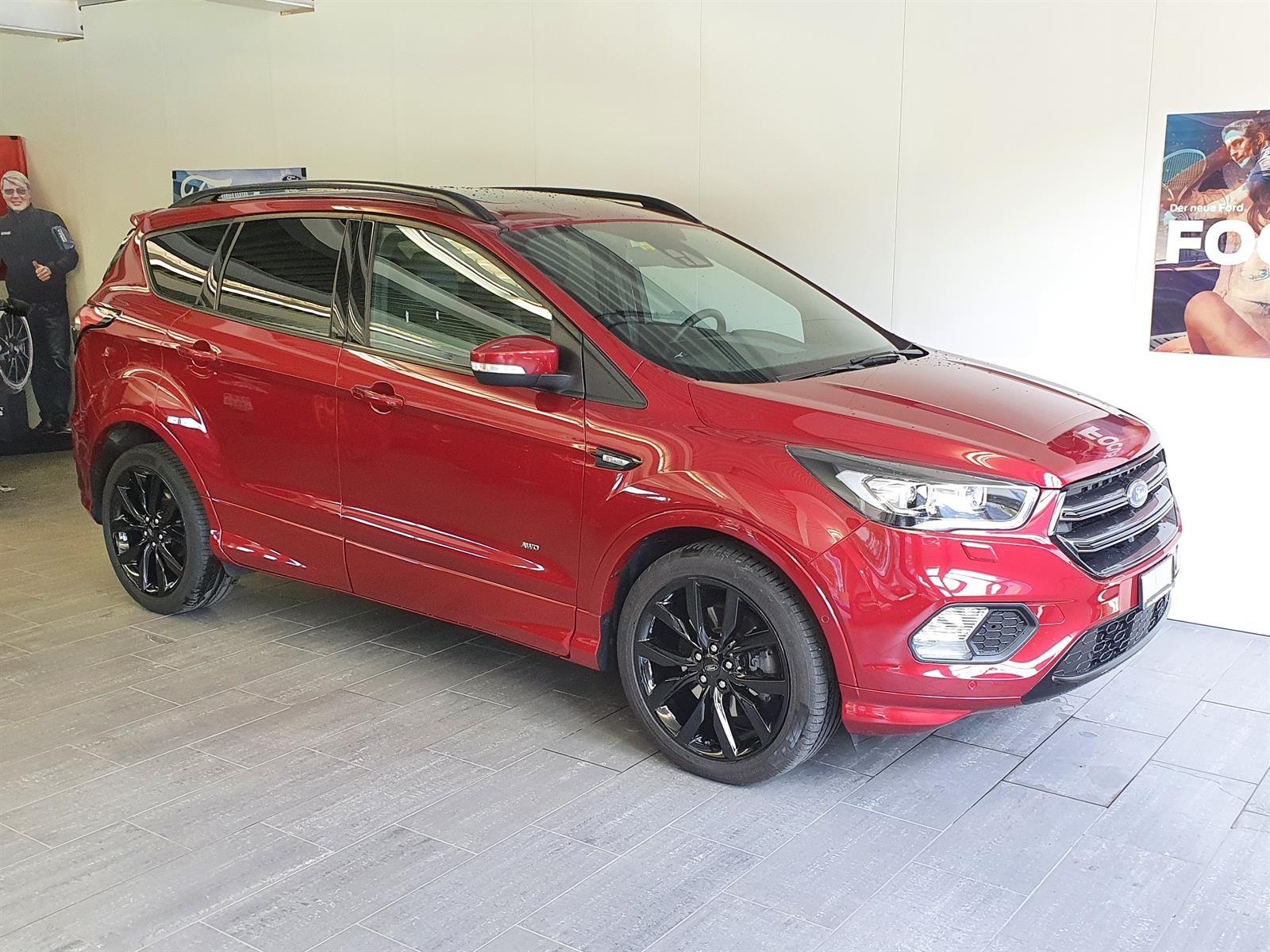 FORD Kuga 2.0 EcoB 240 ST-Line