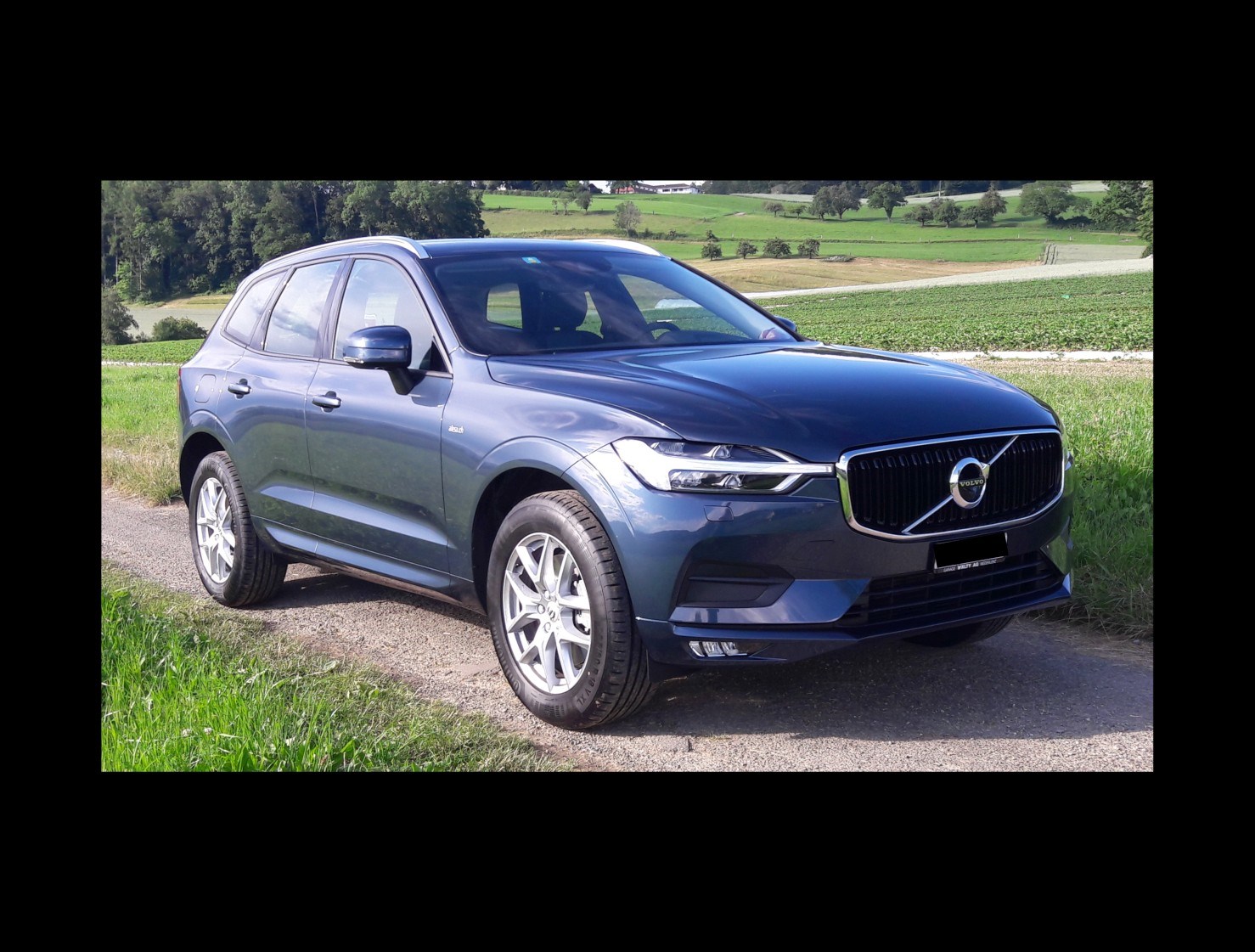 VOLVO XC60 D4 AWD Momentum Geartronic