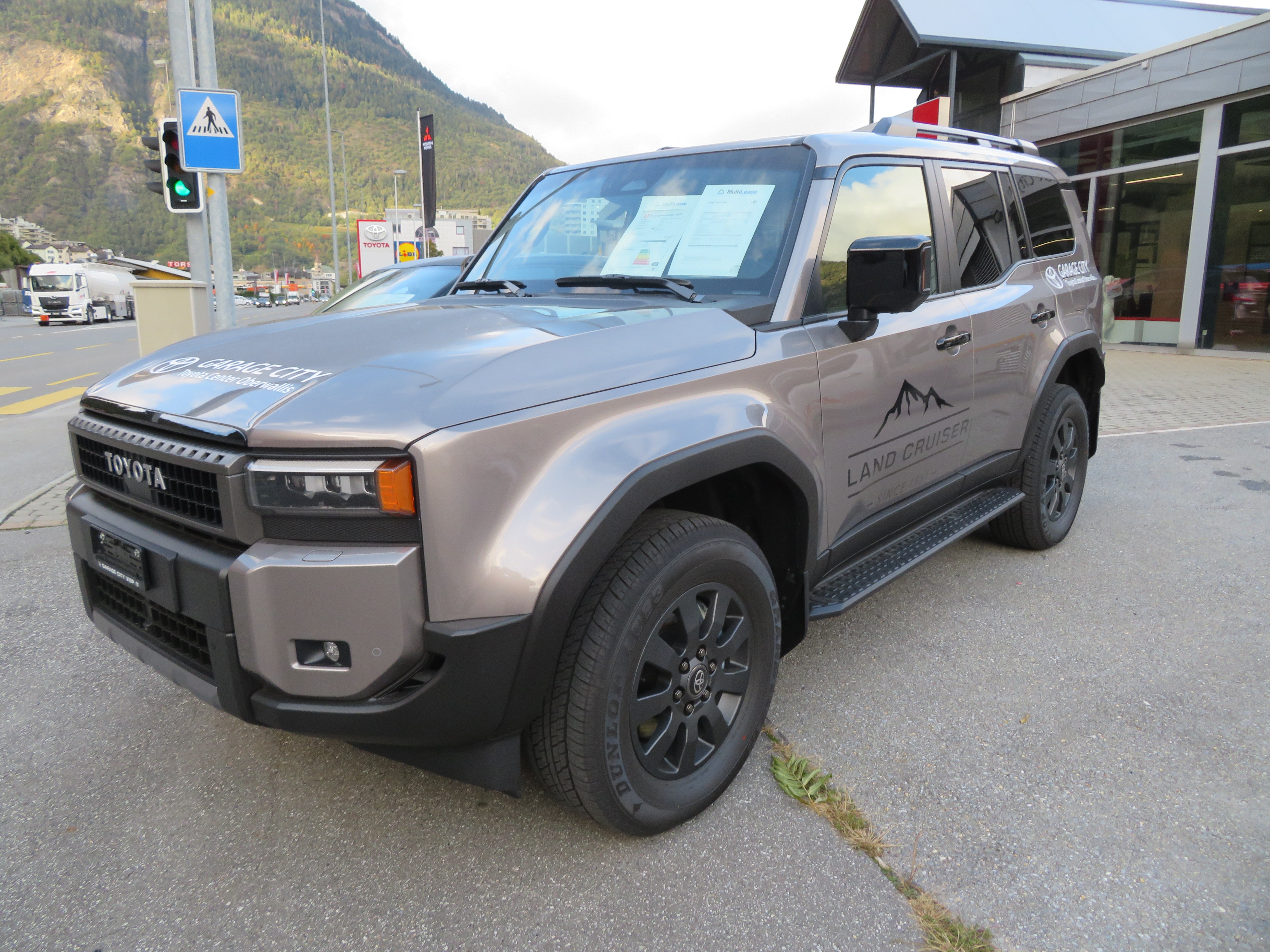 TOYOTA Land Cruiser 2.8TD Style