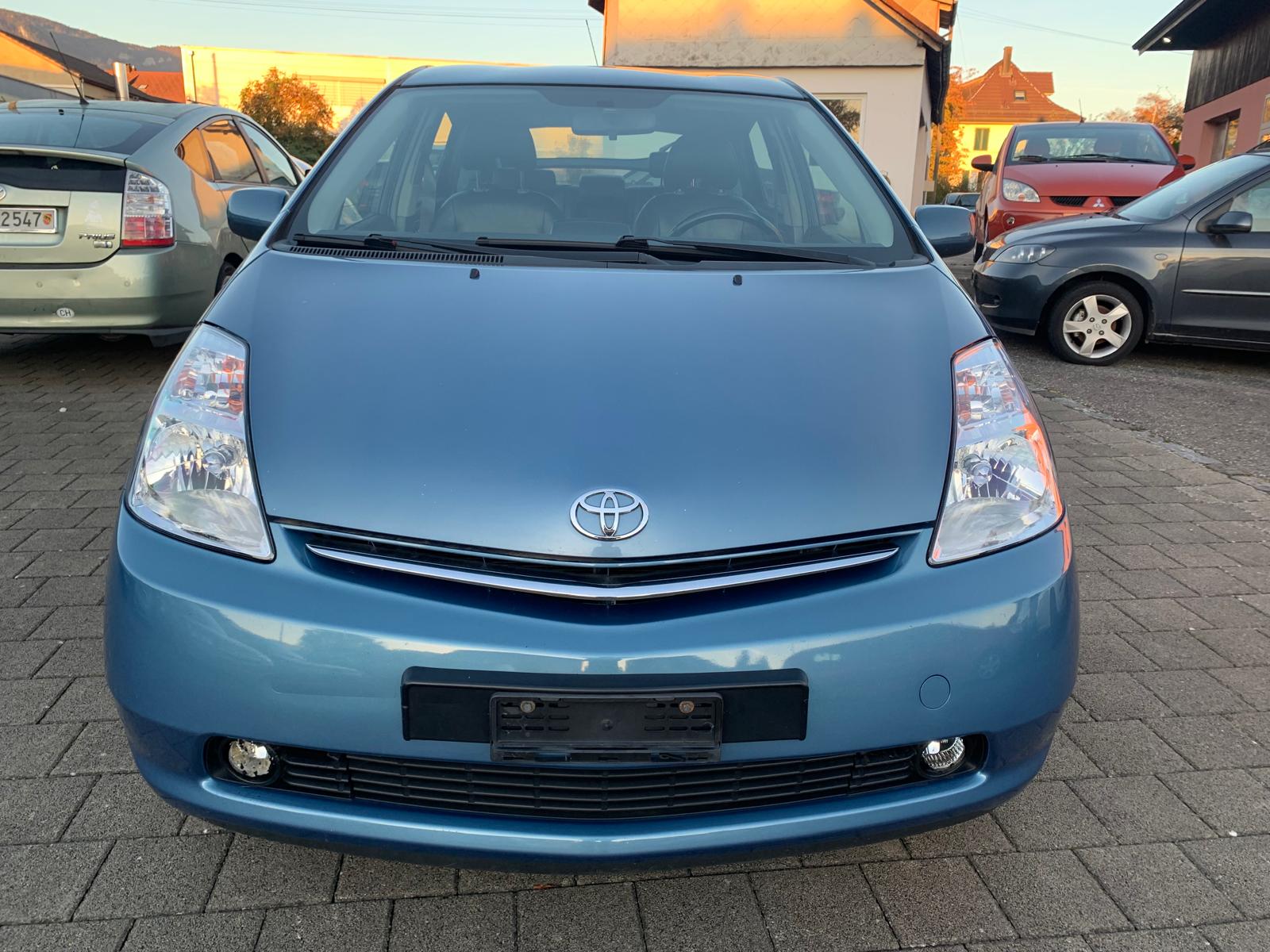 TOYOTA Prius 1.5 16V Hybrid