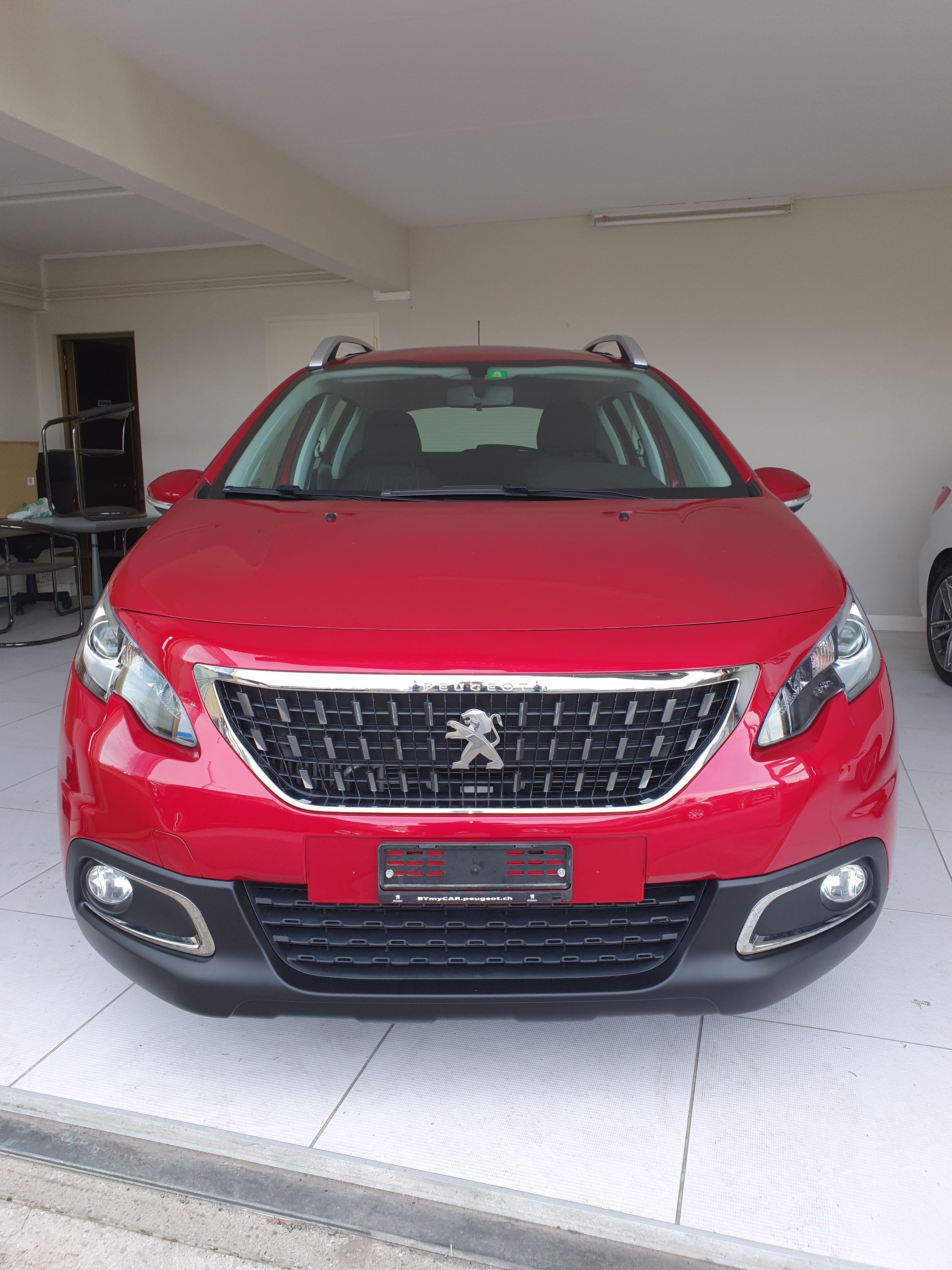 PEUGEOT 2008 1.2 PureTech Active EAT6