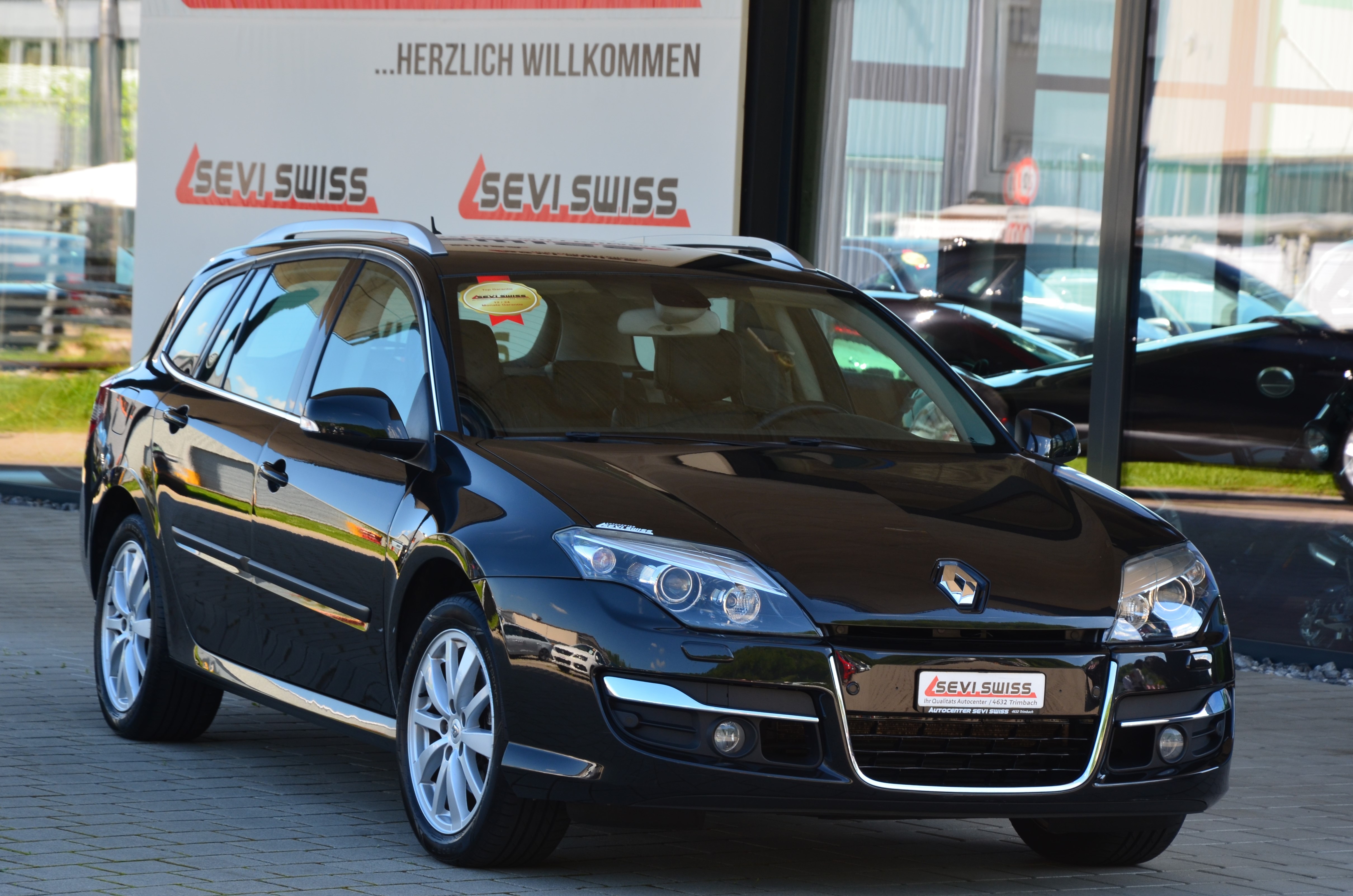 RENAULT Laguna Grandtour 2.0 16V T Bose Automatic