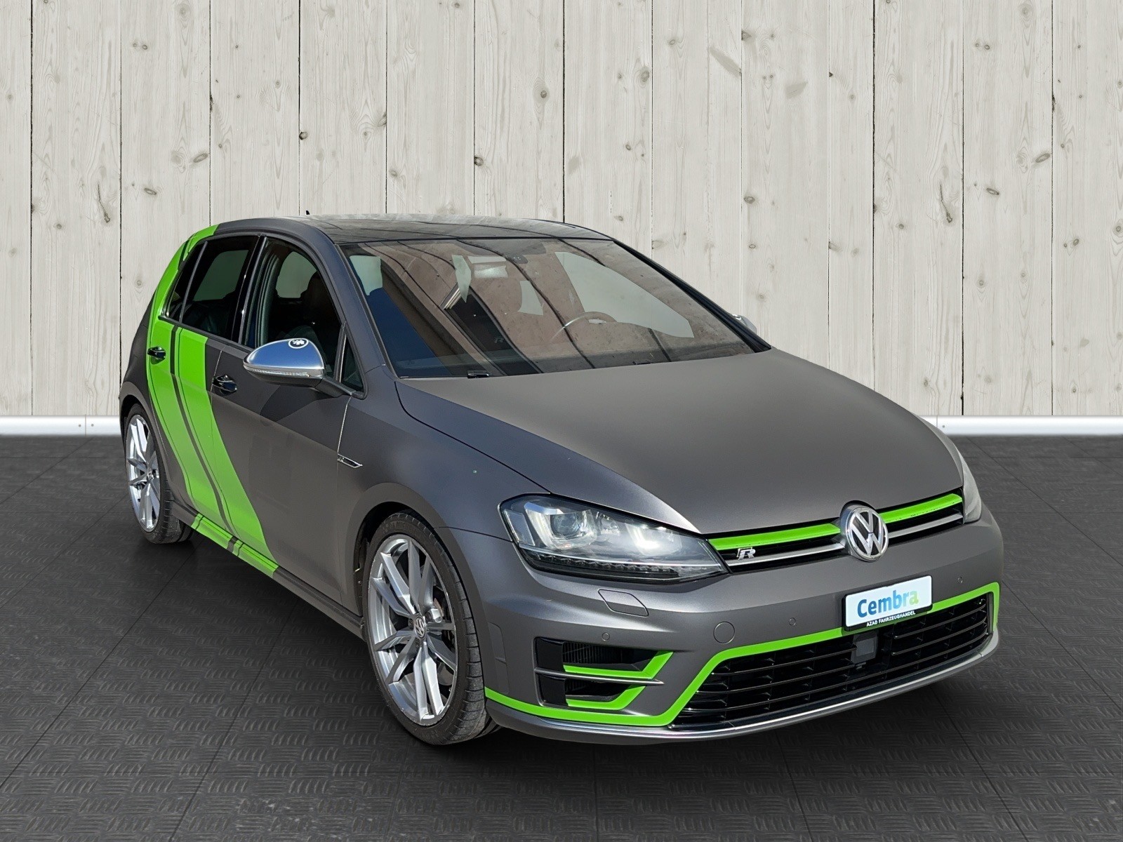 VW Golf 2.0 TSI R 4Motion