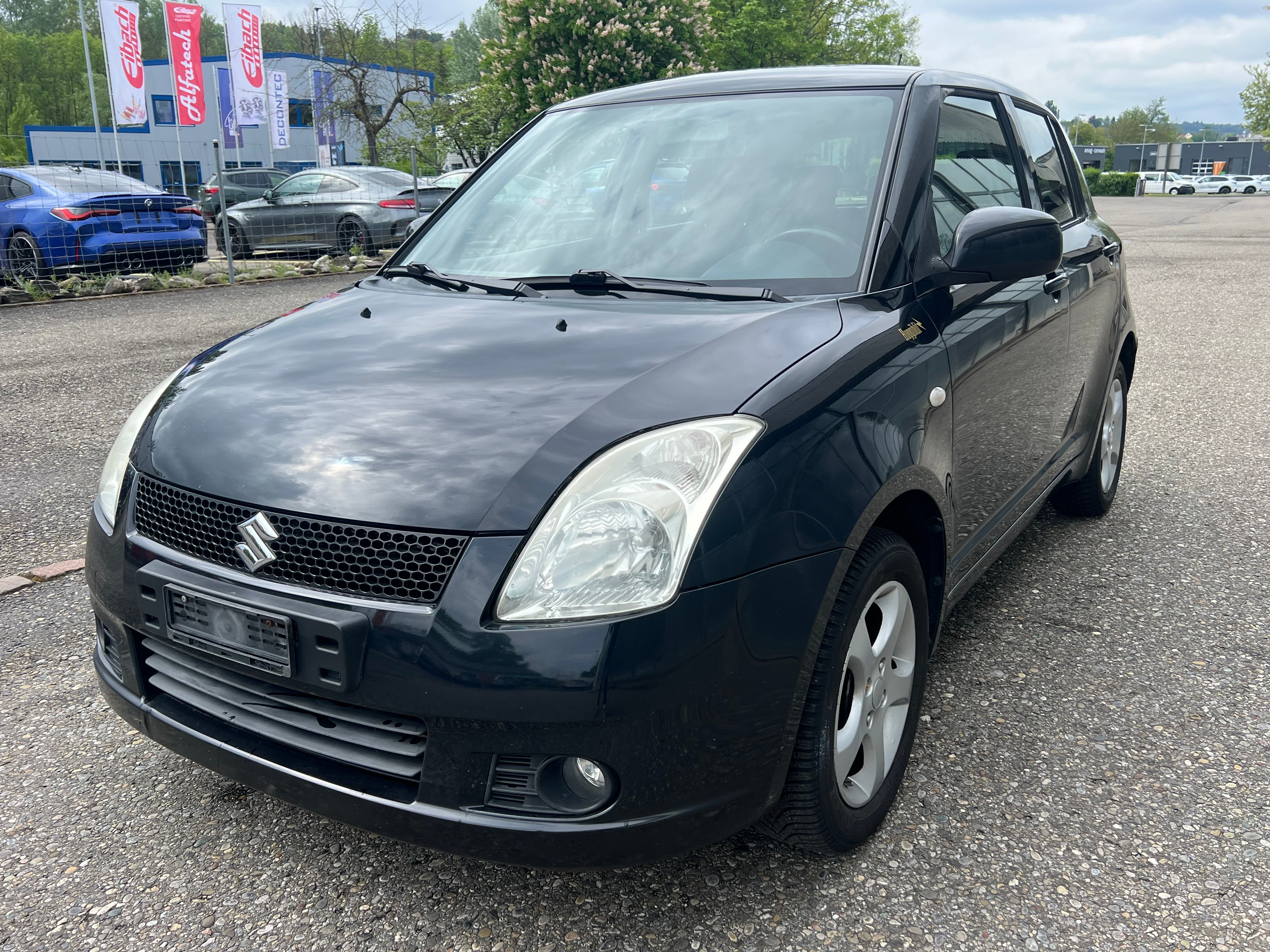 SUZUKI Swift 1.3i 16V GL 4x4