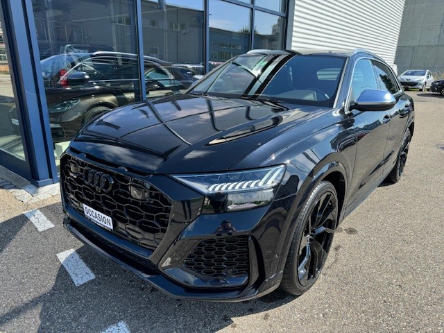 AUDI RSQ8 quattro tiptronic