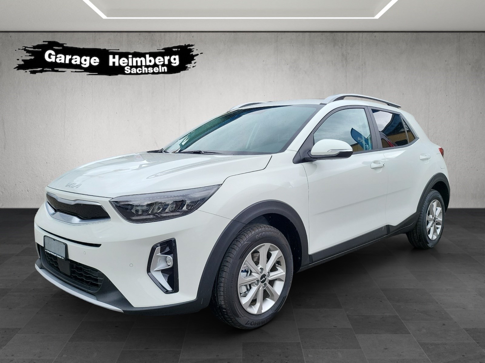 KIA Stonic 1.0 T-GDi Mountain Edition / Gratis Winterräder / Gratis Fahrradträger / mit Anhängerkupplung