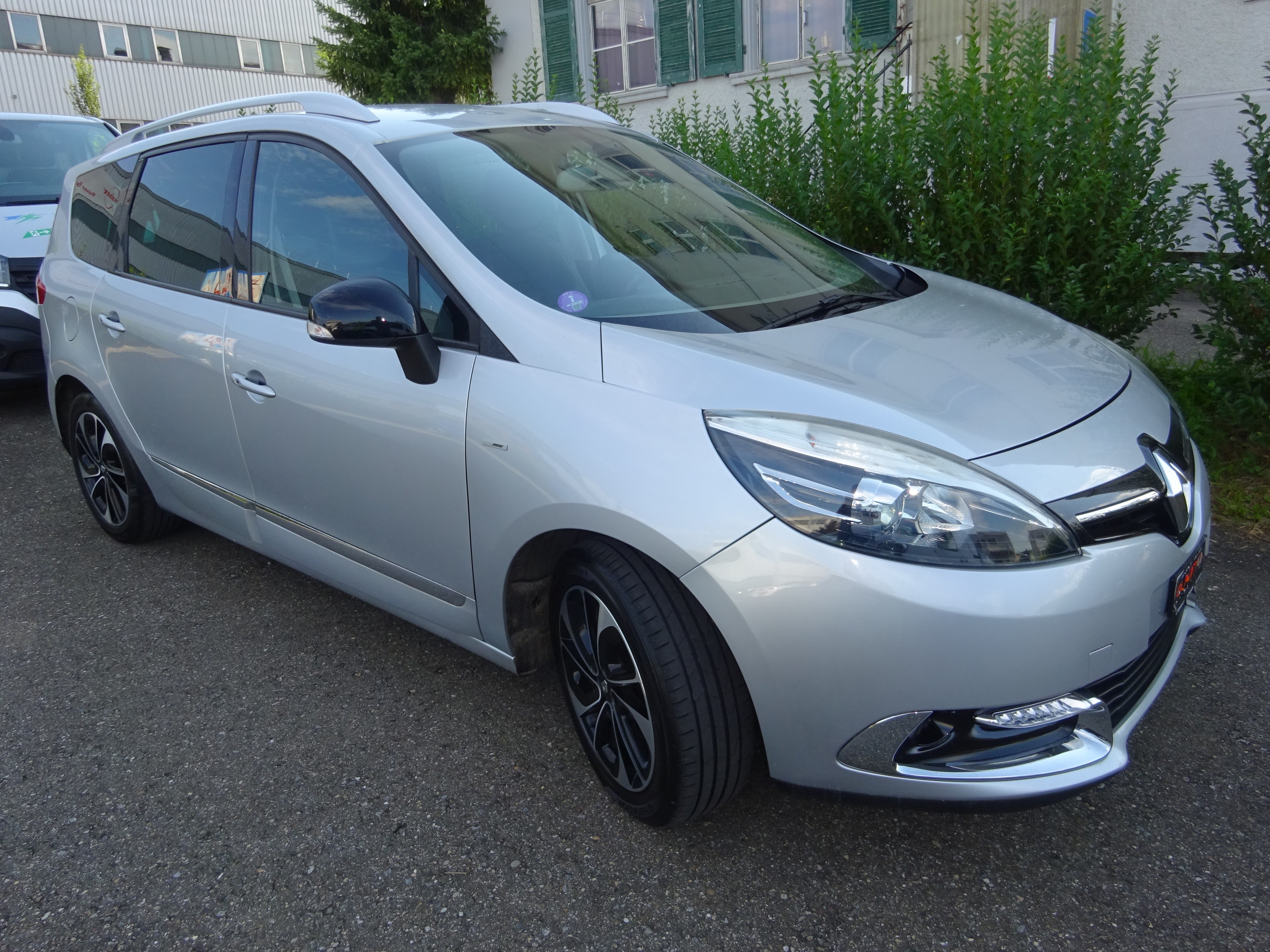 RENAULT Grand Scénic 1.2 16V Turbo Swiss Edition 7SITZE