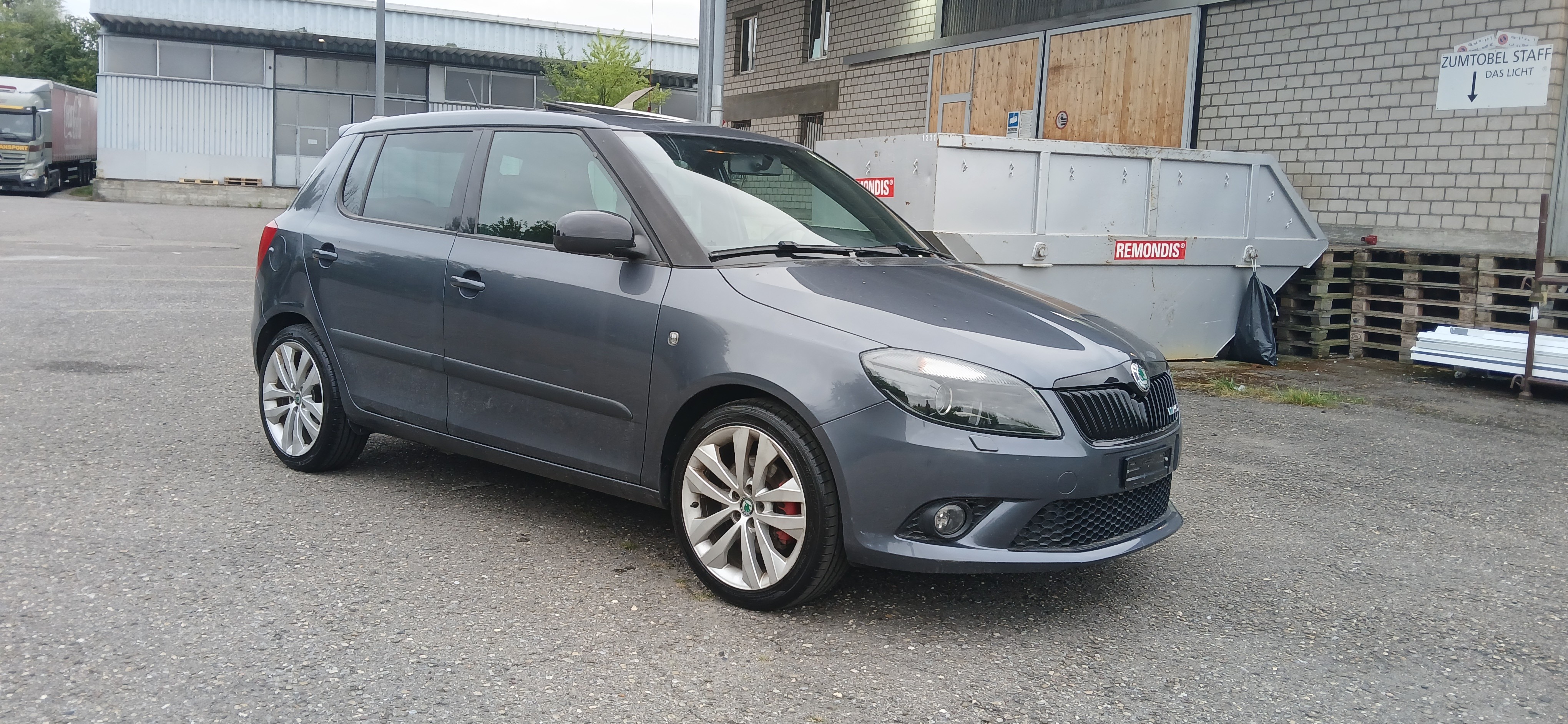 SKODA Fabia 1.4 TSI RS DSG