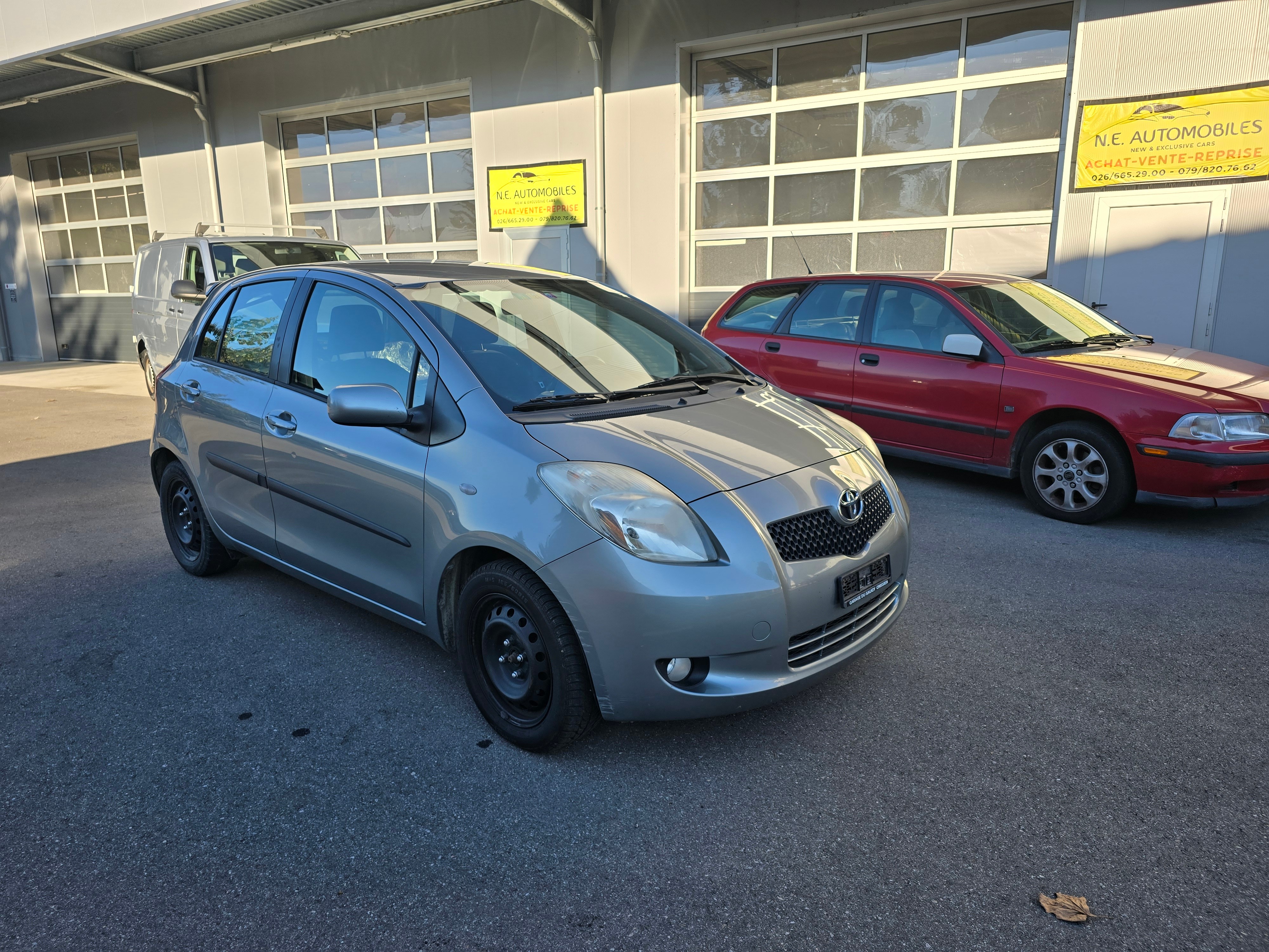 TOYOTA Yaris 1.3 Linea Sol