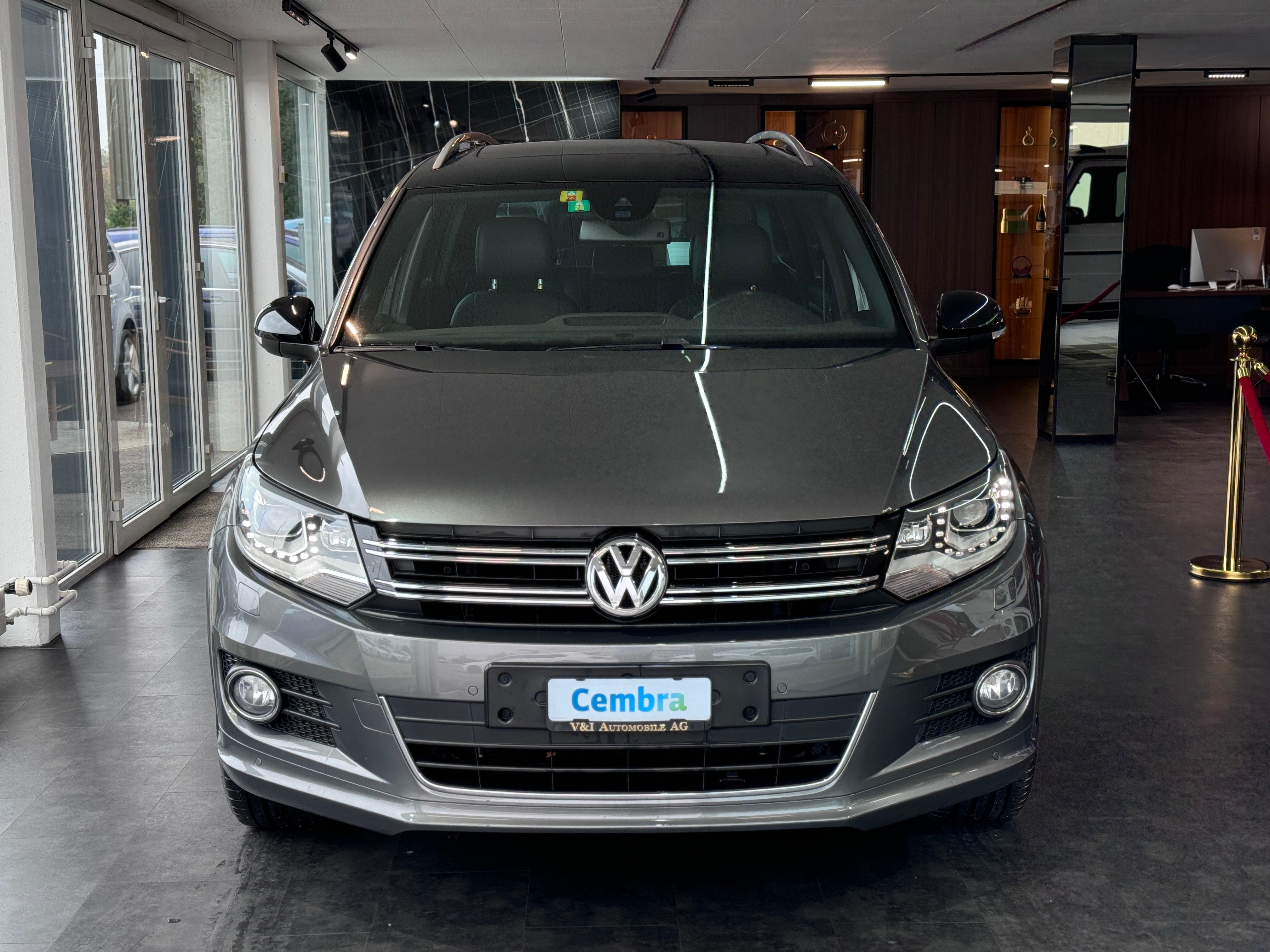 VW Tiguan 2.0 TDI BMT R-Line Design 4Motion DSG