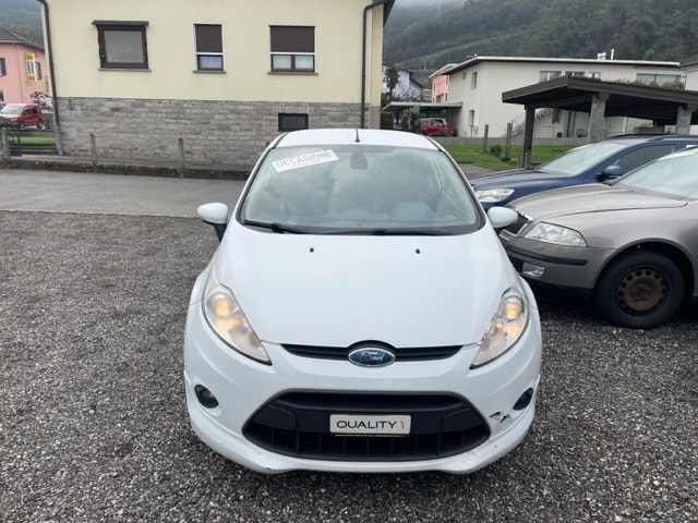 FORD Fiesta 1.6 16V Sport