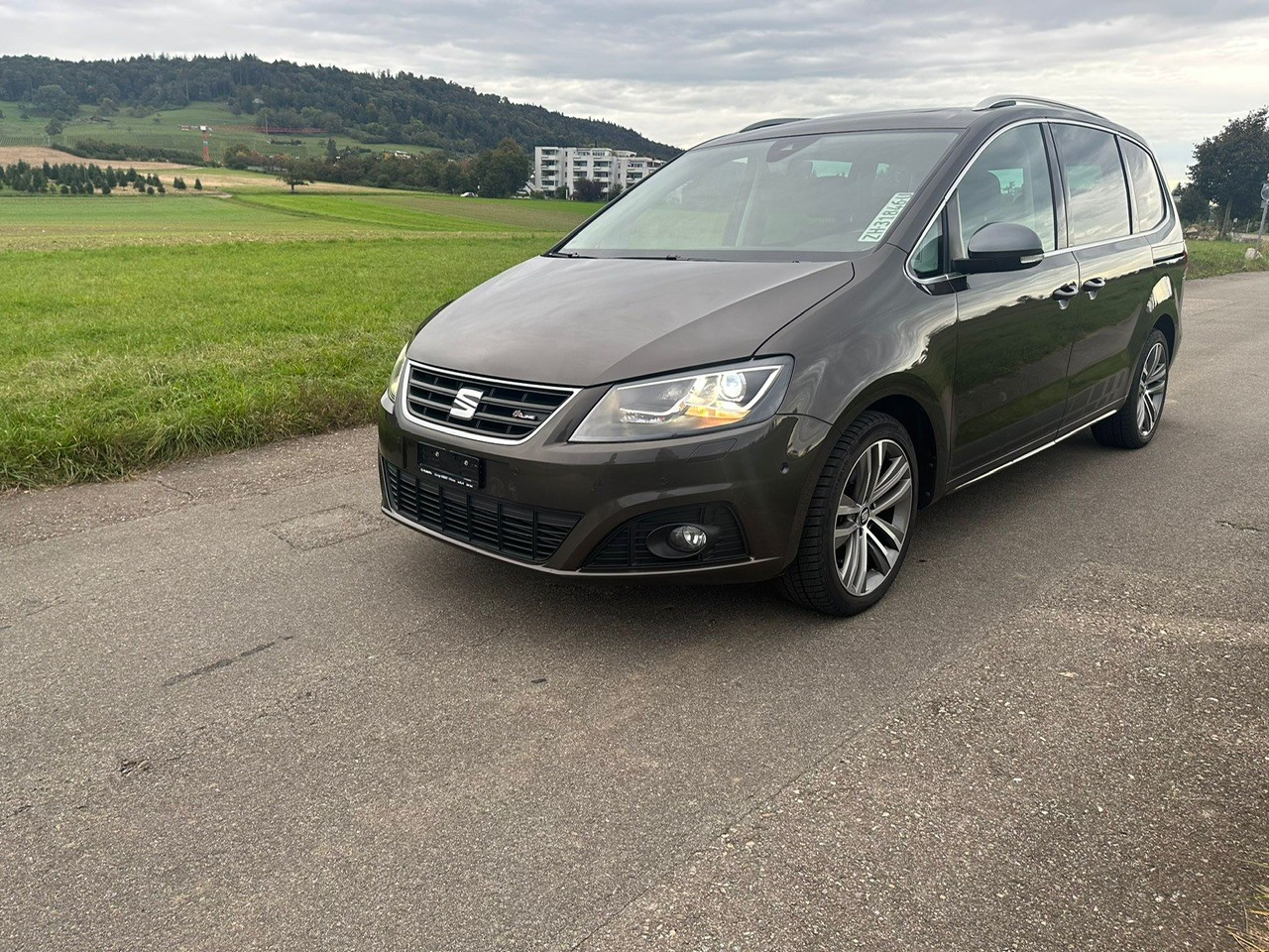 SEAT Alhambra 2.0 TSI FR Line DSG