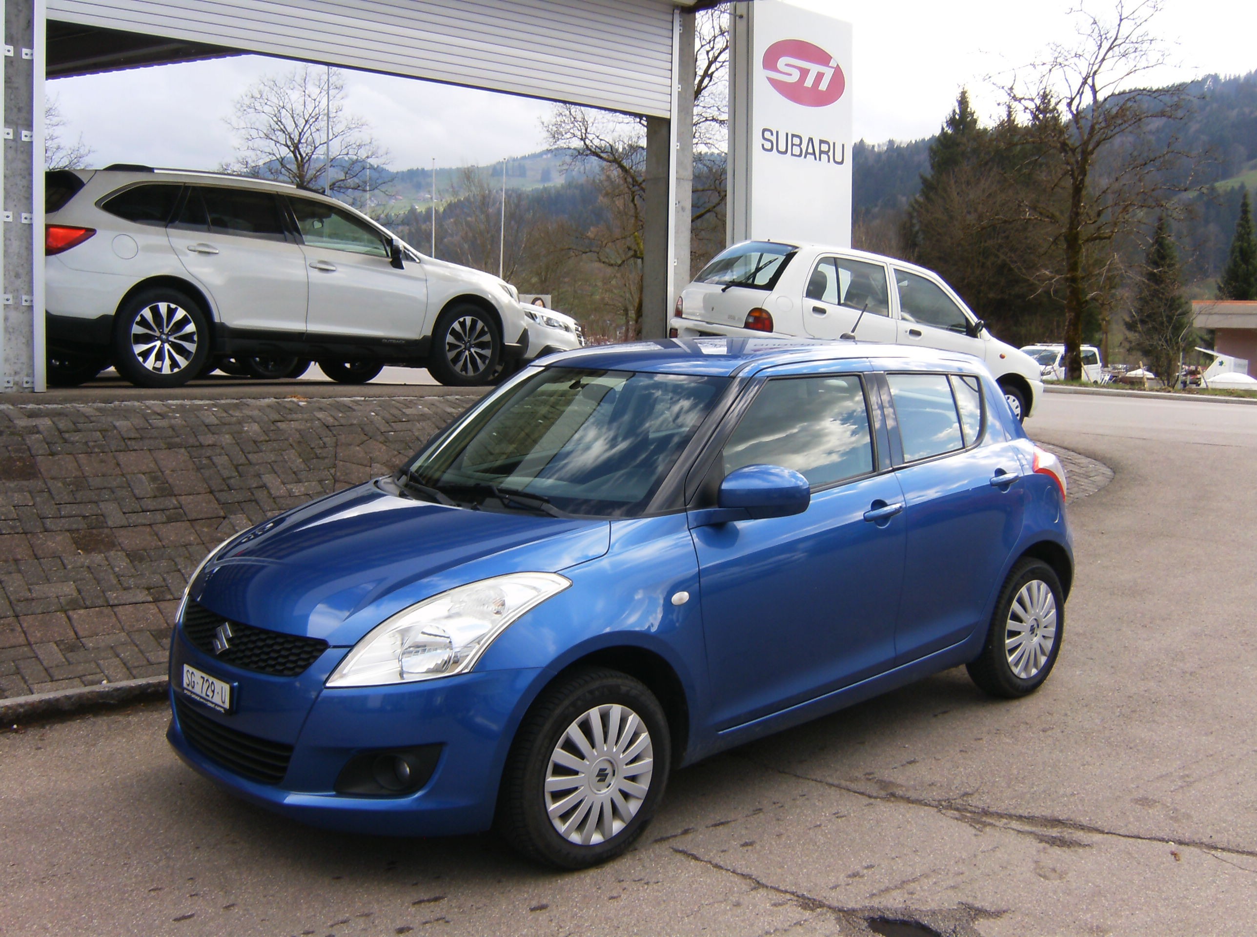 SUZUKI Swift 1.2i 16V GL Top 4x4