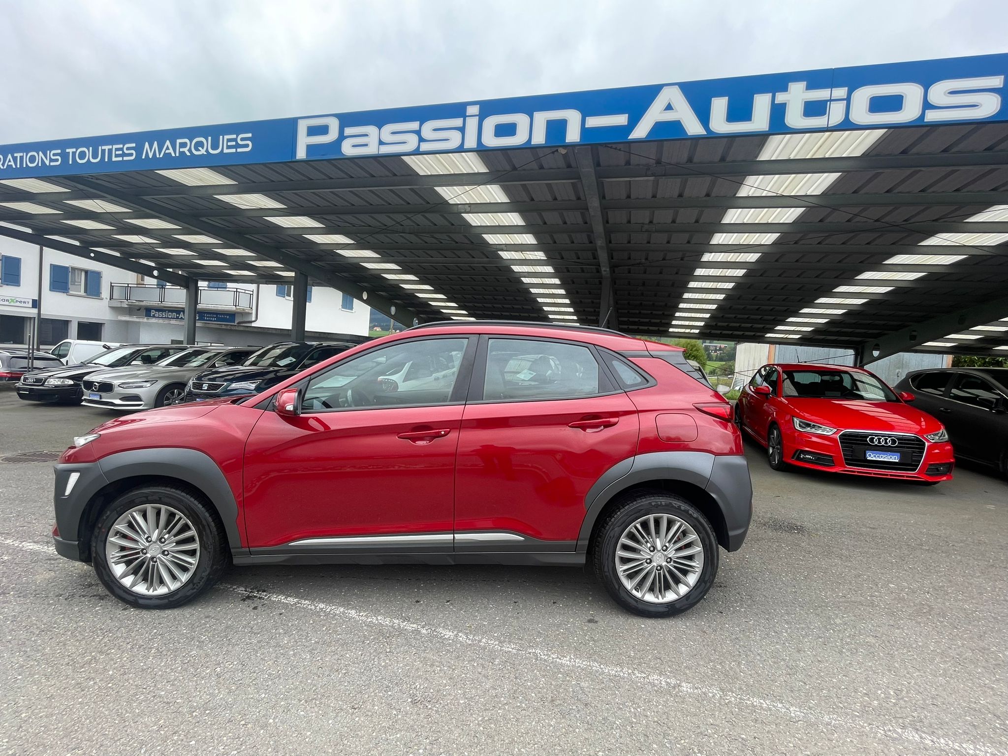 HYUNDAI Kona 1.6 T-GDi Launch 4WD DCT