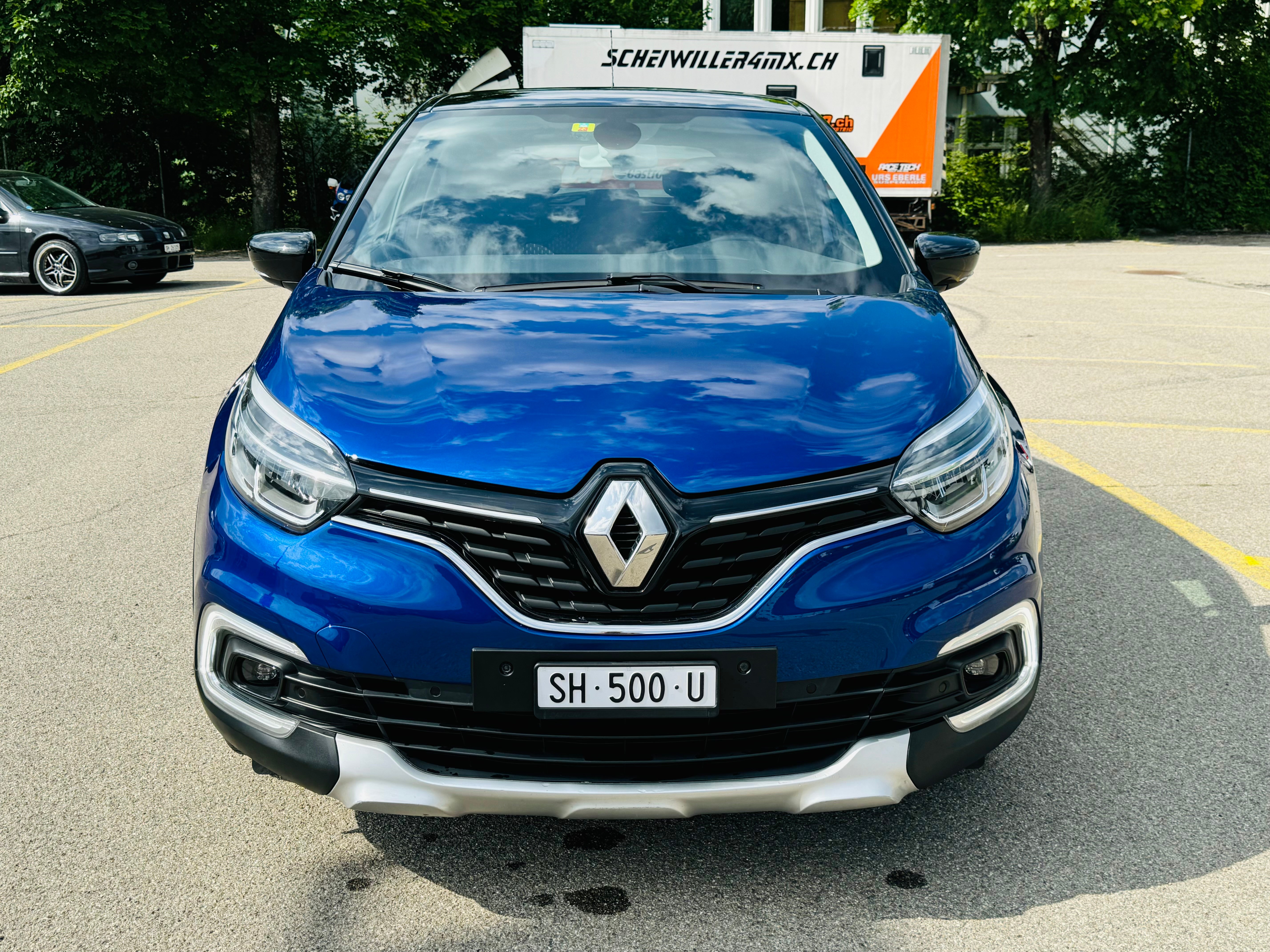 RENAULT Captur 1.3 T 16V Intens