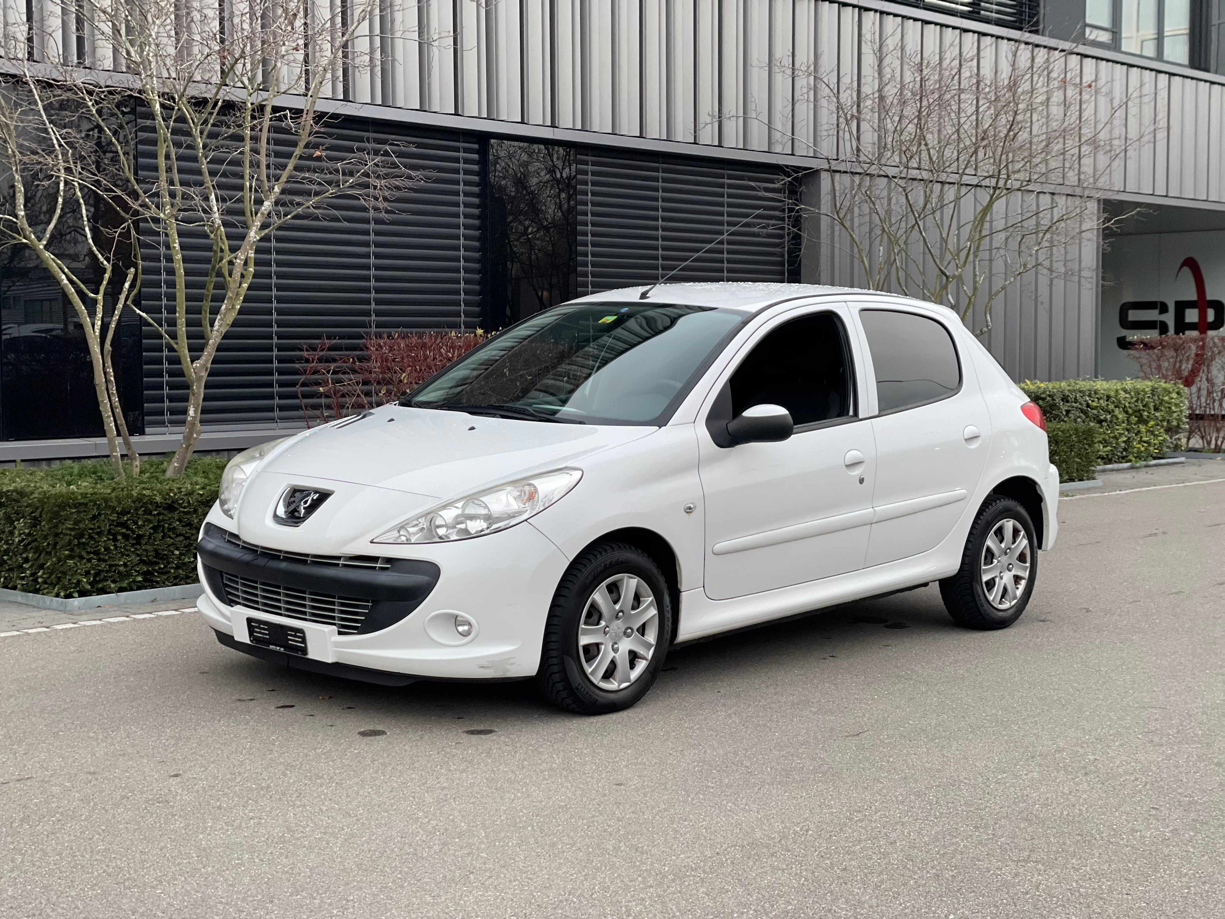 PEUGEOT 206+ 1.4 Trendy