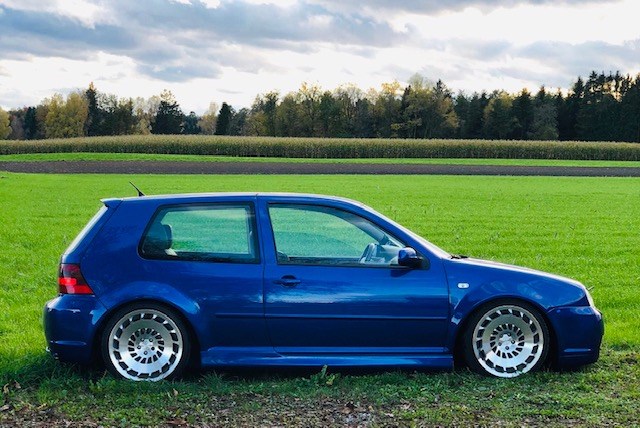 VW Golf R32 4Motion