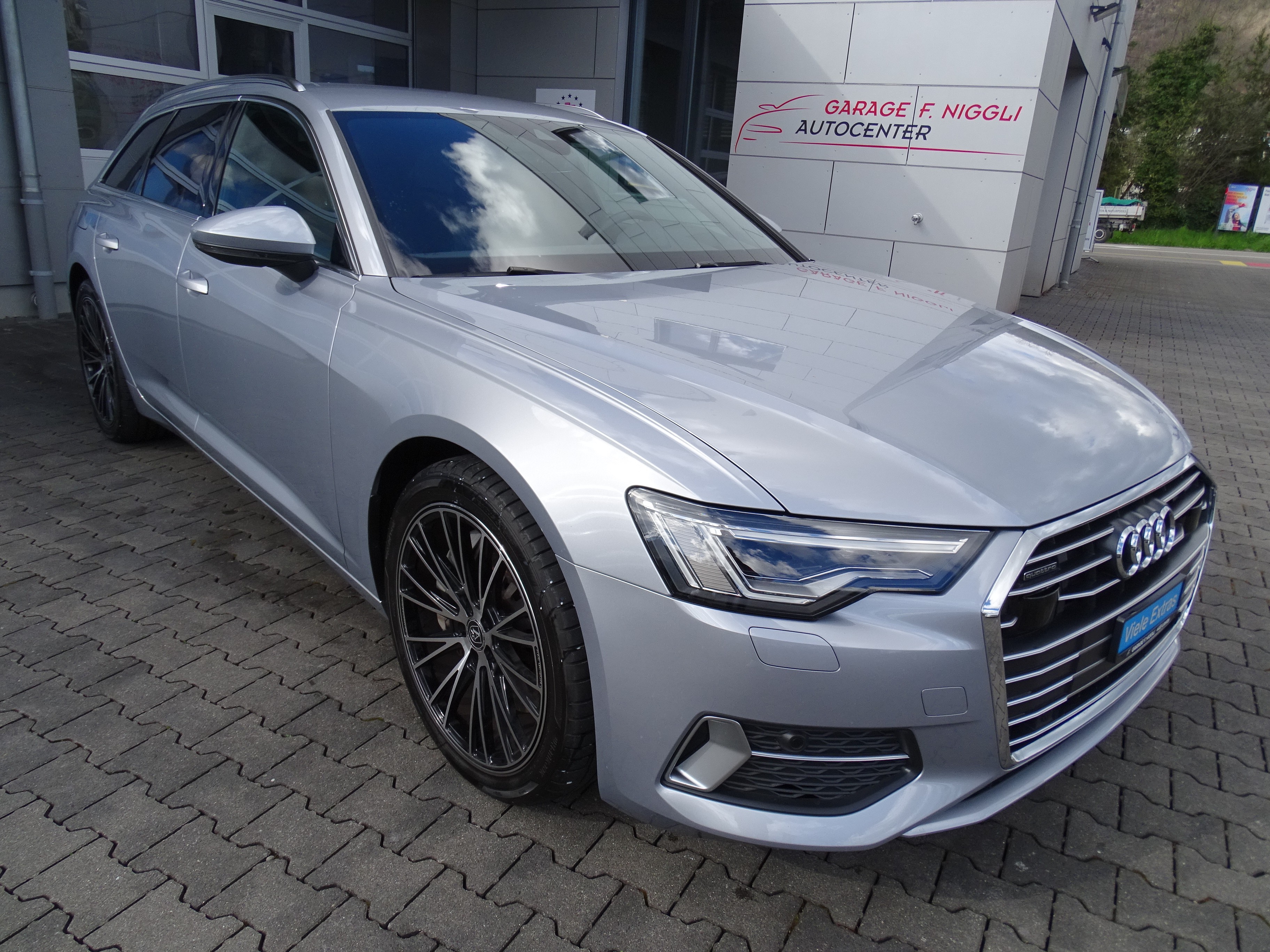 AUDI A6 Avant 55 TFSI quattro S-tronic