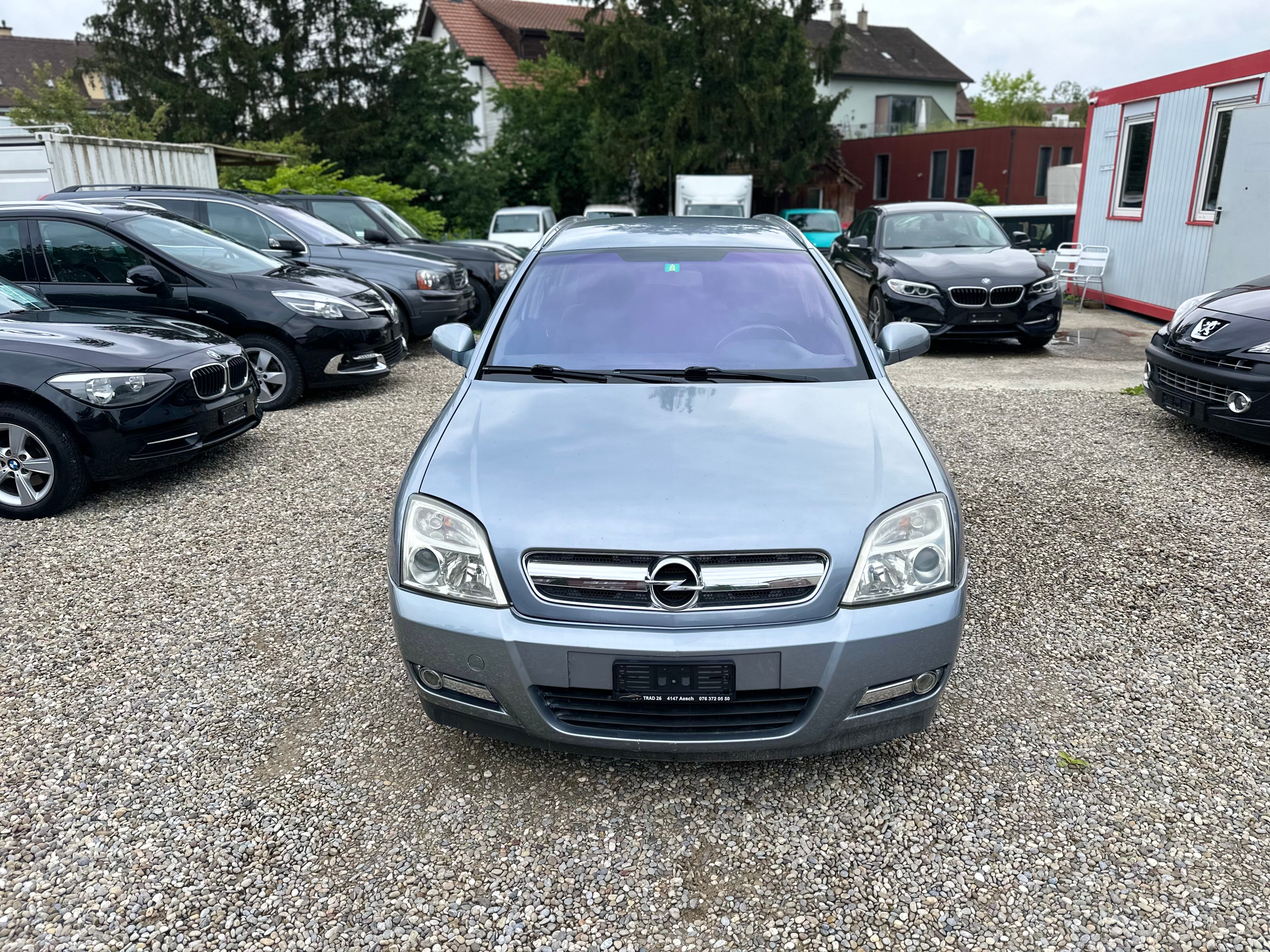 OPEL Signum 2.2 Elegance