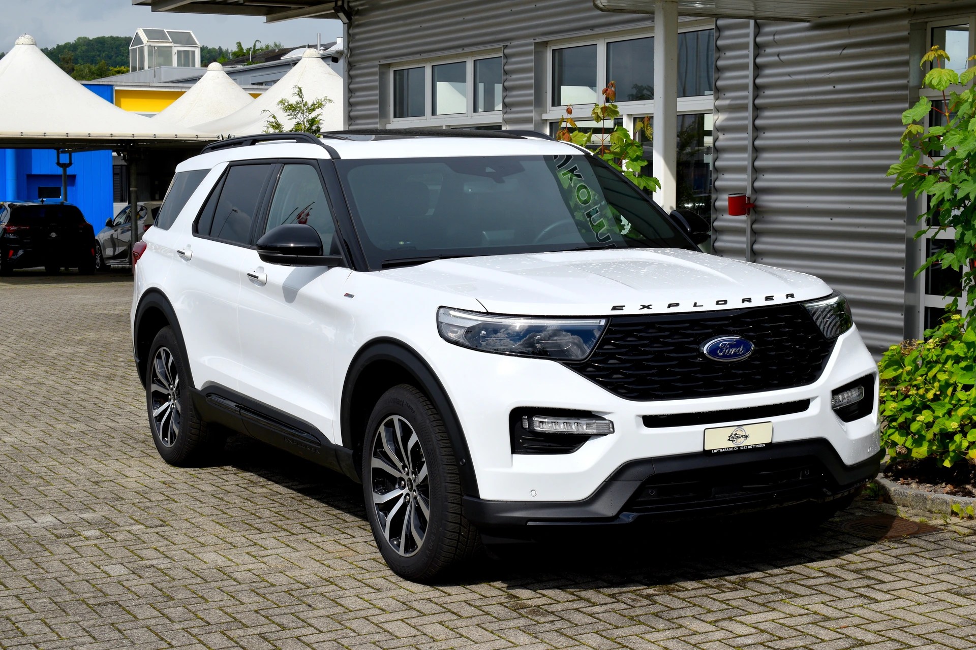 FORD Explorer 3.0 EcoB. Plug-in-Hybrid ST-Line 4WD Aut. 7-Plätzer Werksgarantie bis 10.2027